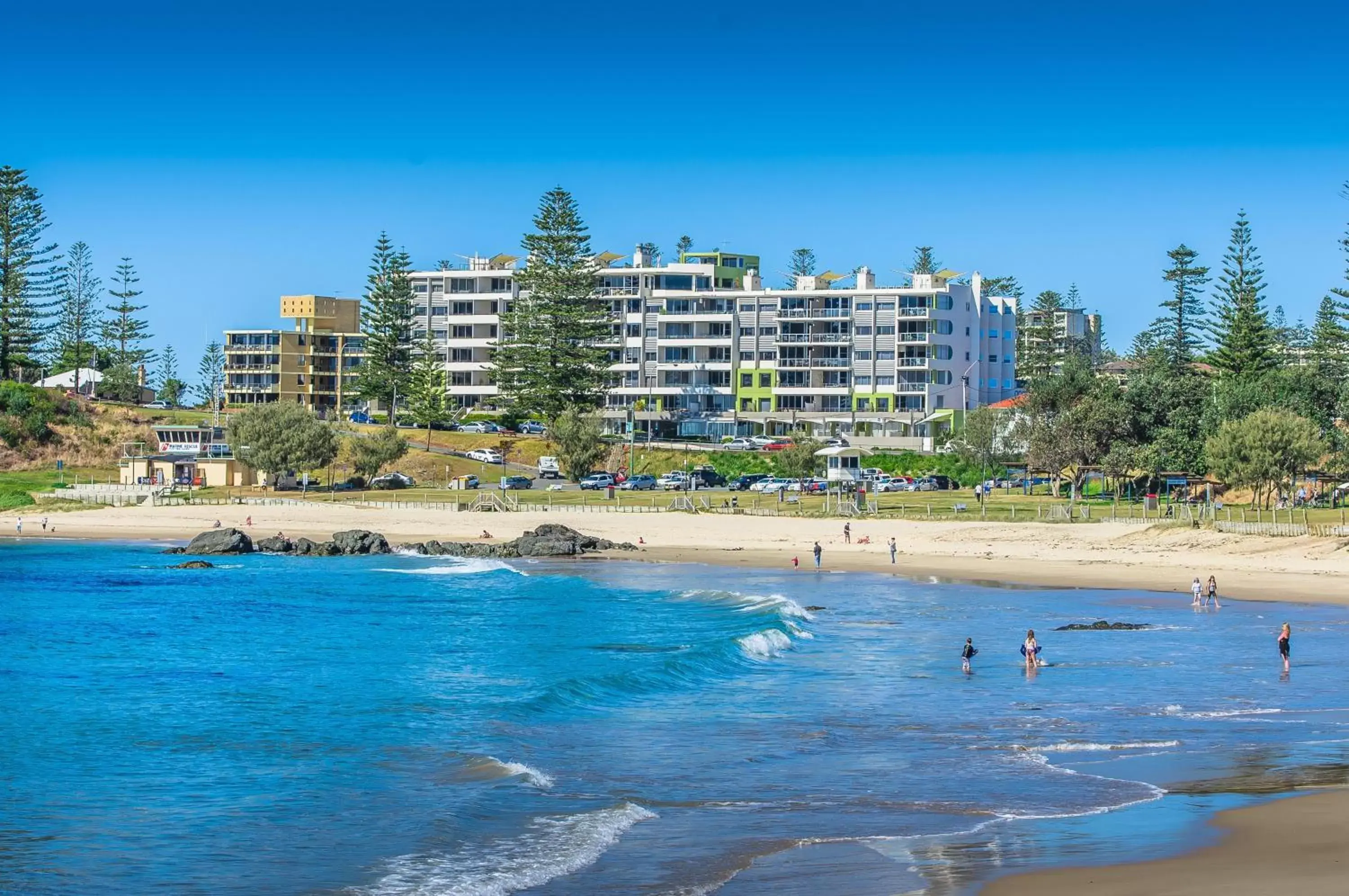 Beach, Nearby Landmark in Sandcastle Apartments