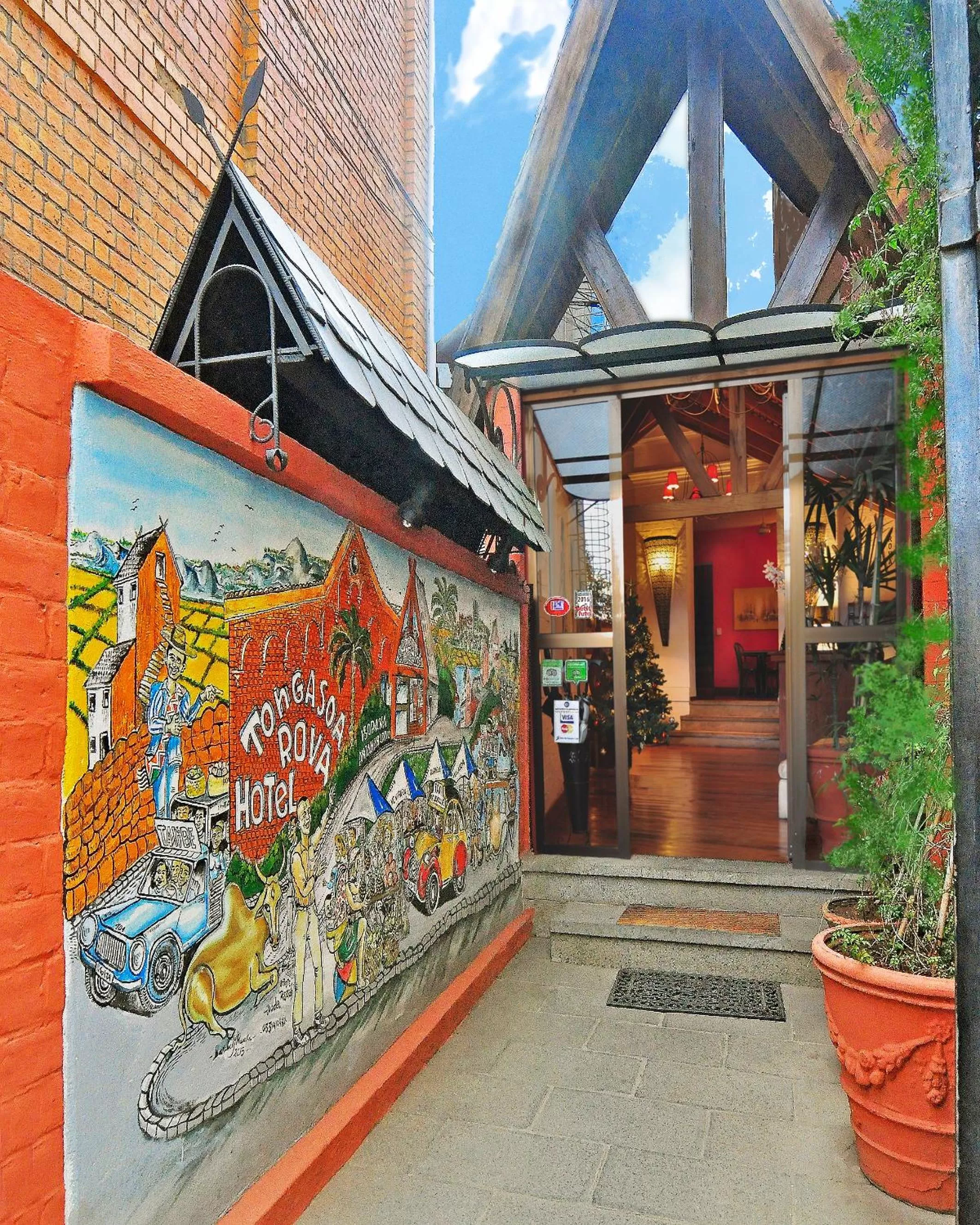 Facade/entrance in Rova Hotel