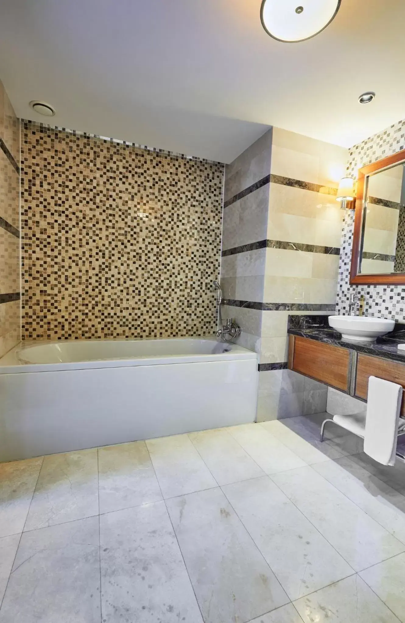 Bath, Bathroom in Dedeman Zonguldak