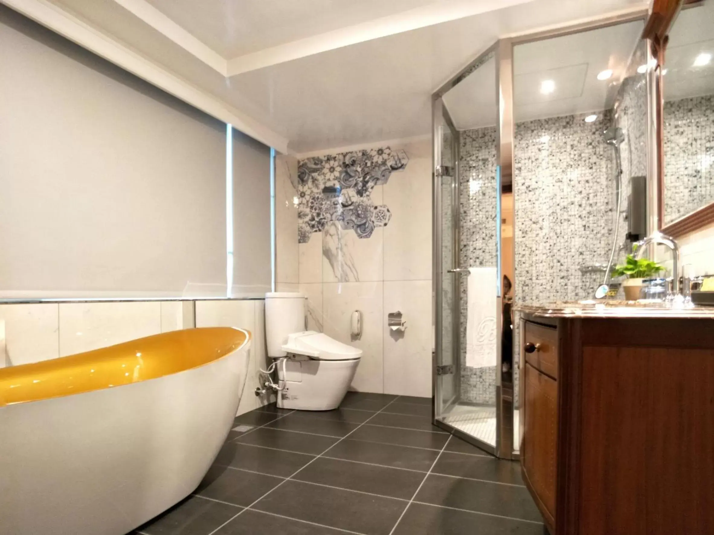 Bathroom in Beauty Hotels - Star Beauty Resort