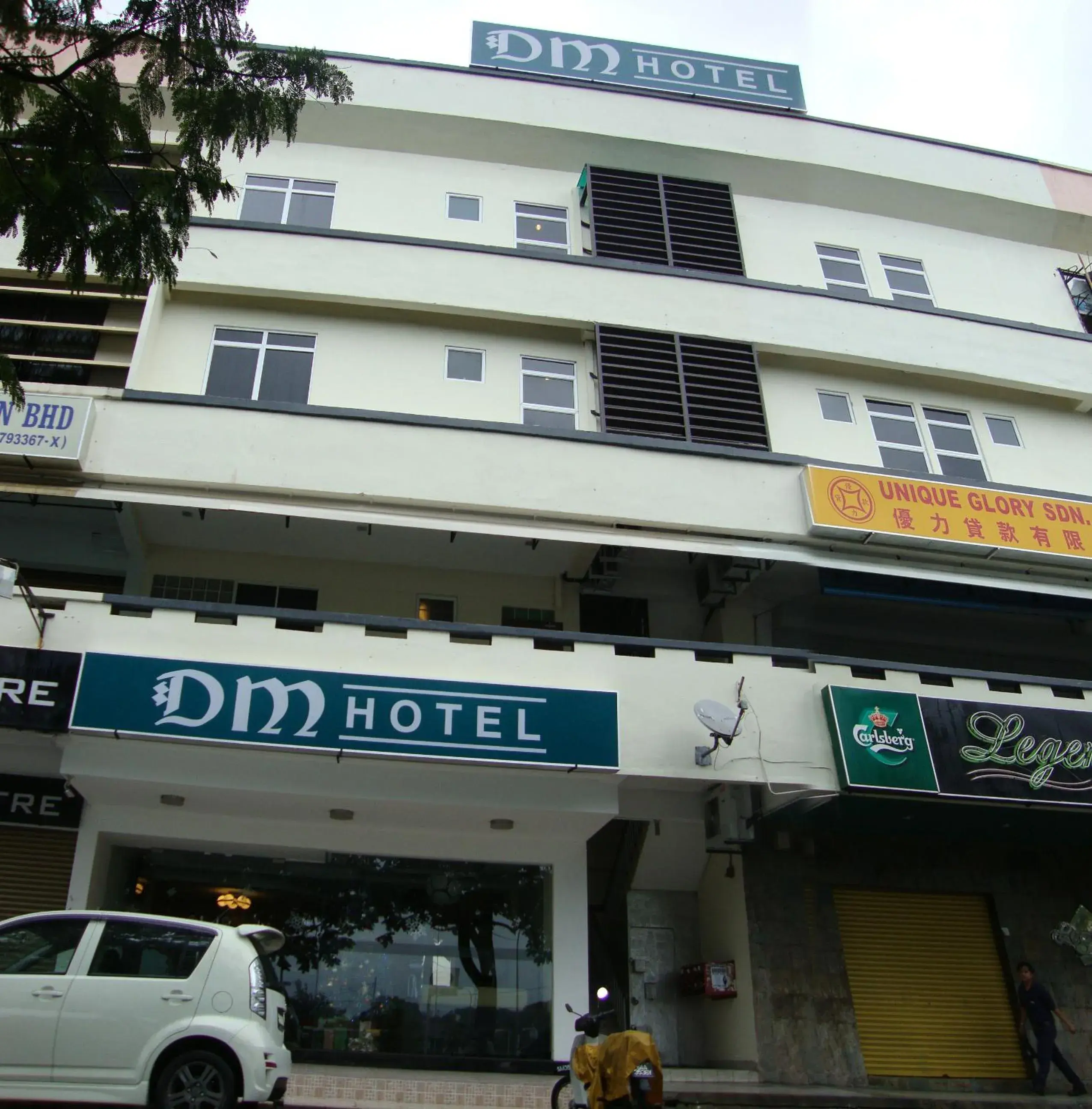 Property Building in DM Hotel
