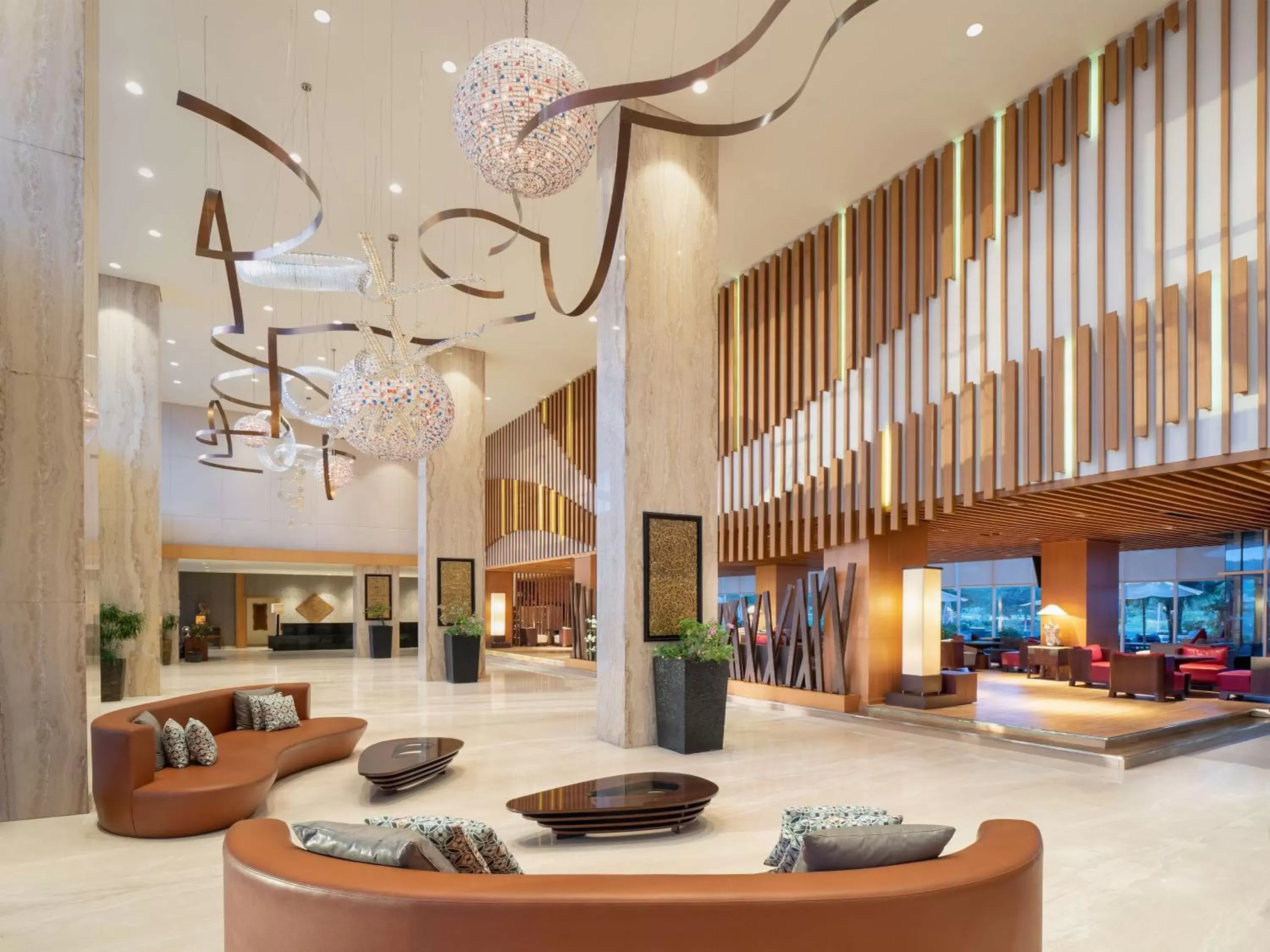 Lobby or reception in Radisson Golf & Convention Center Batam Lobby or reception in Radisson Golf & Convention Center Batam