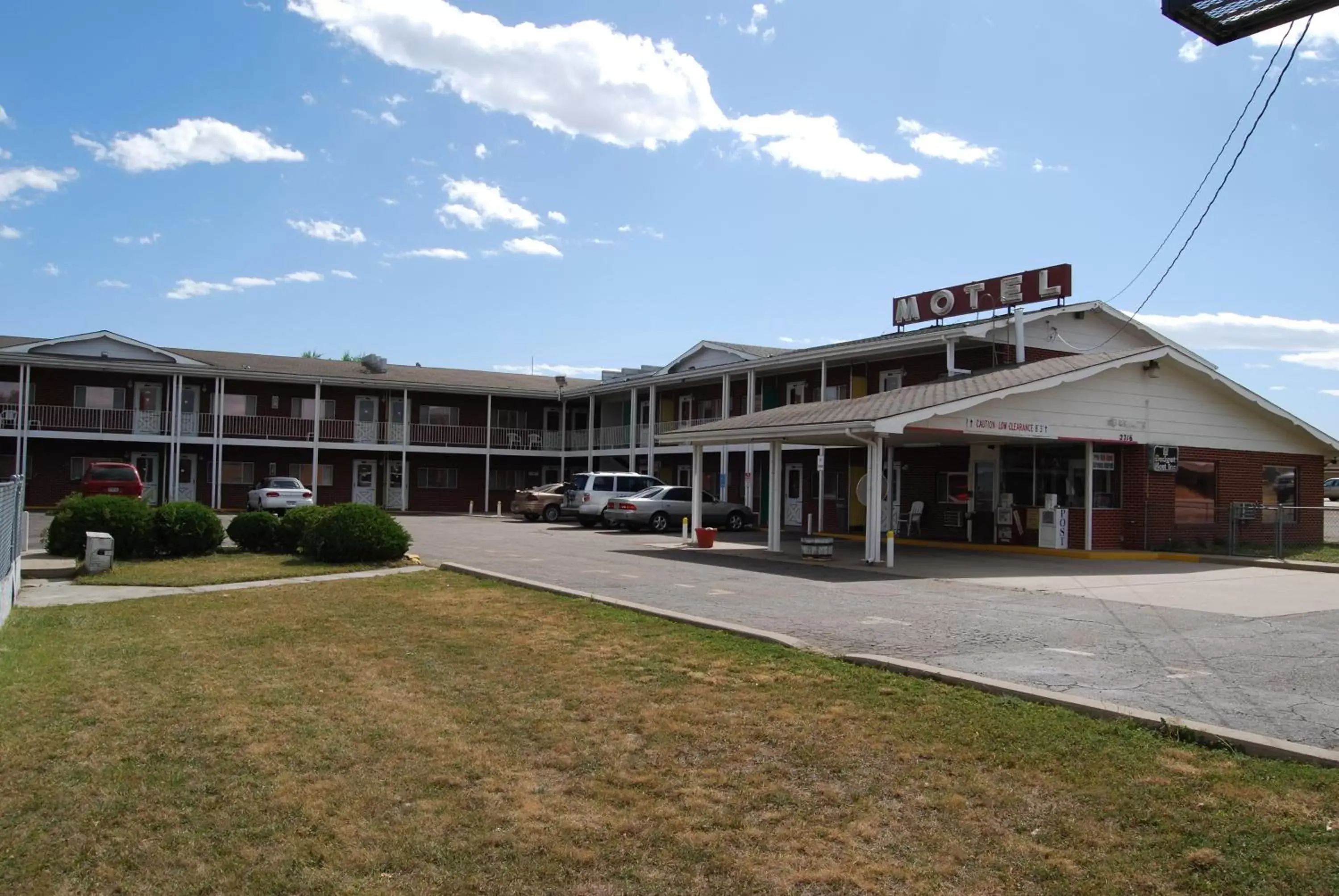 Facade/entrance in Budget Host Exit 254 Inn Facade/entrance in Budget Host Exit 254 Inn