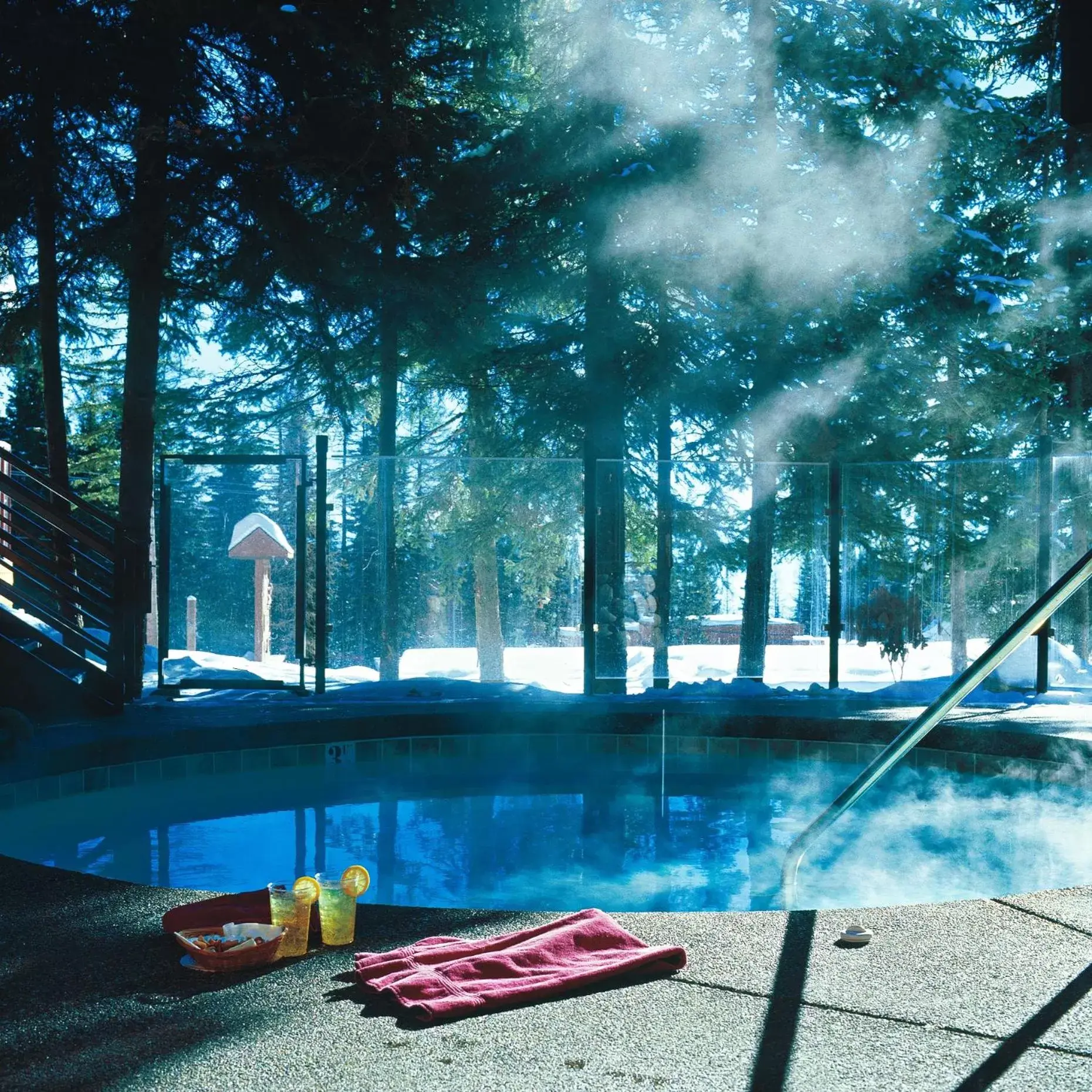 Spa and wellness centre/facilities, Swimming Pool in Kandahar Lodge at Whitefish Mountain Resort