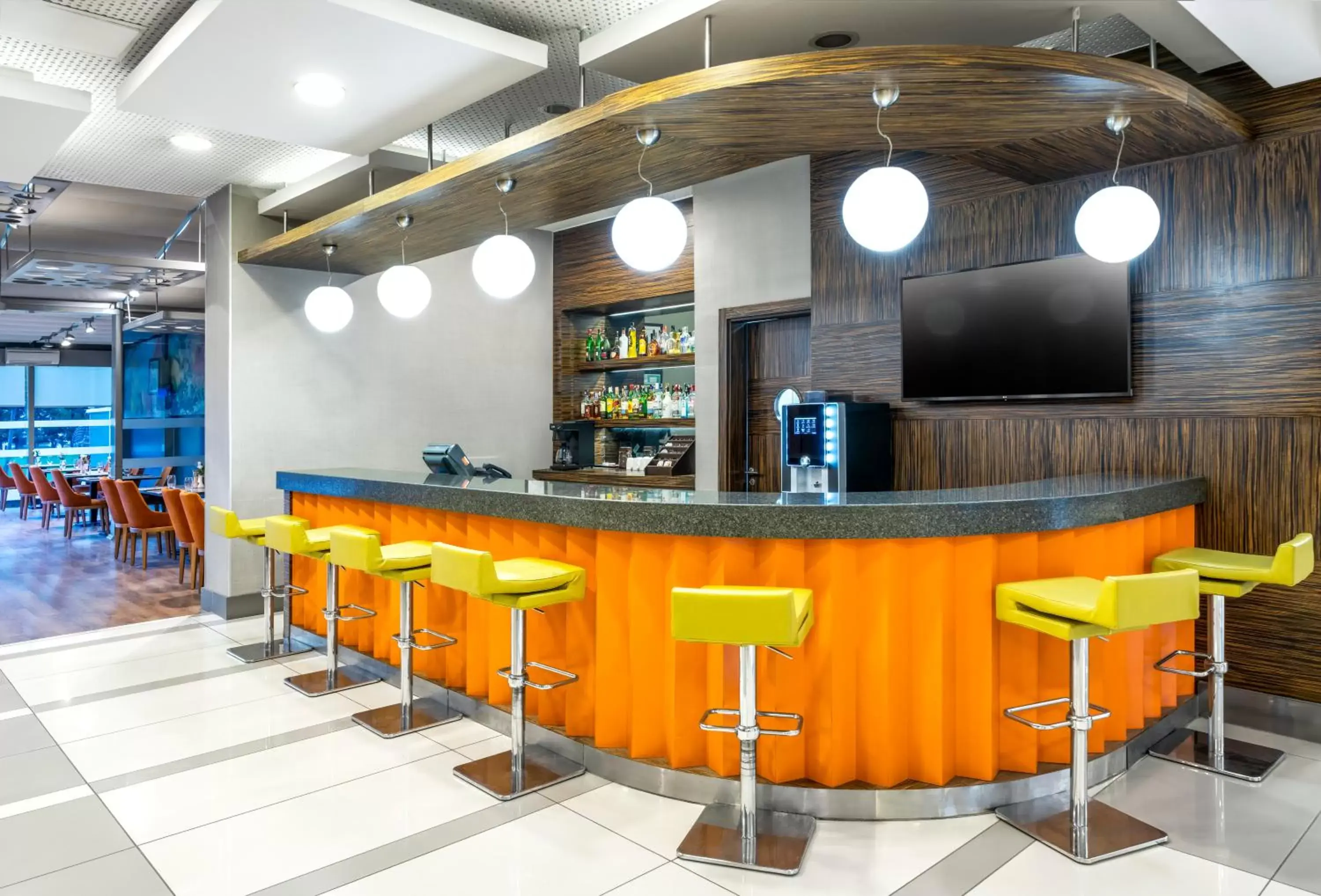 Restaurant/places to eat, Lounge/Bar in Novotel Kayseri