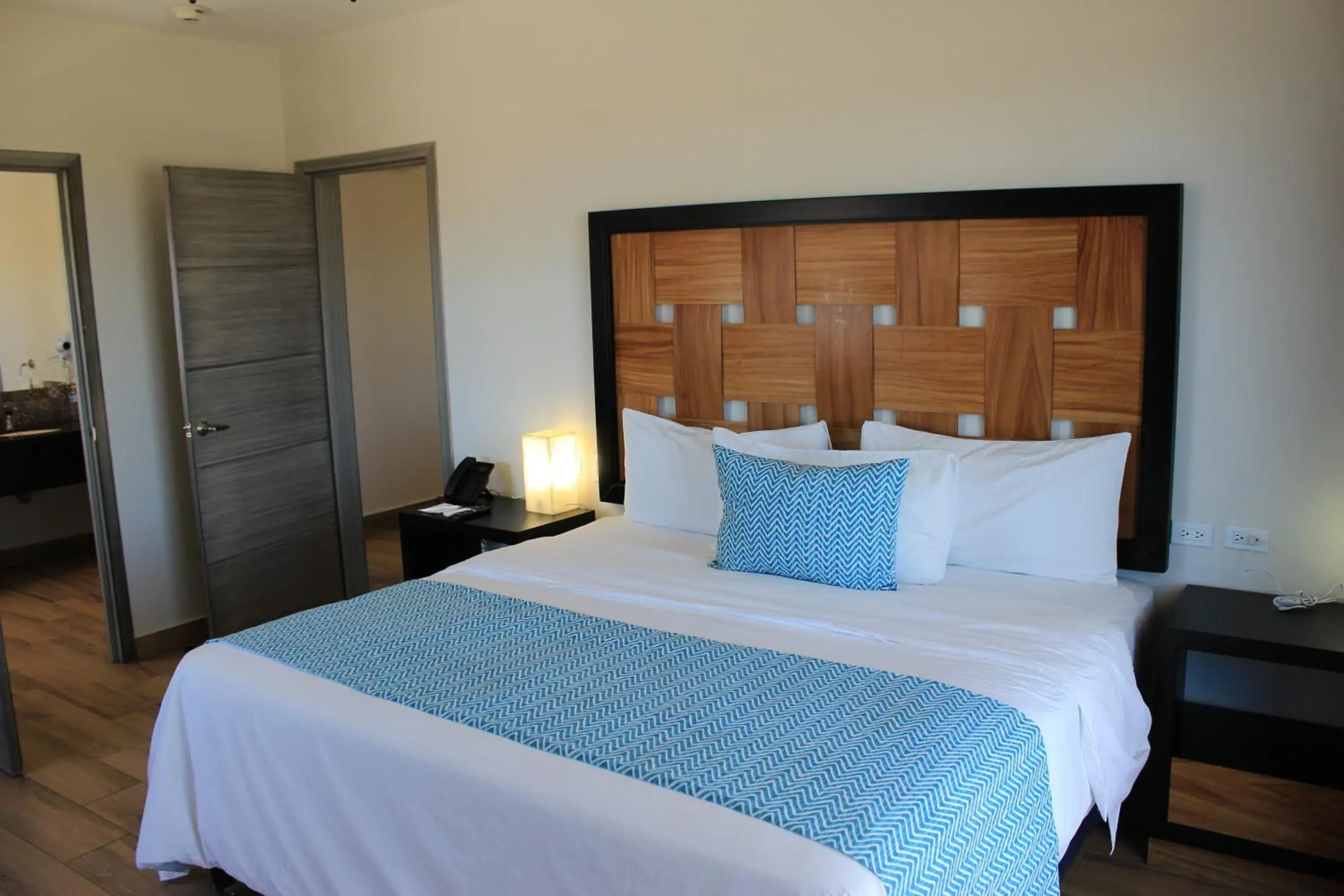 Bedroom, Bed in Best Western Plus Sawari Hotel