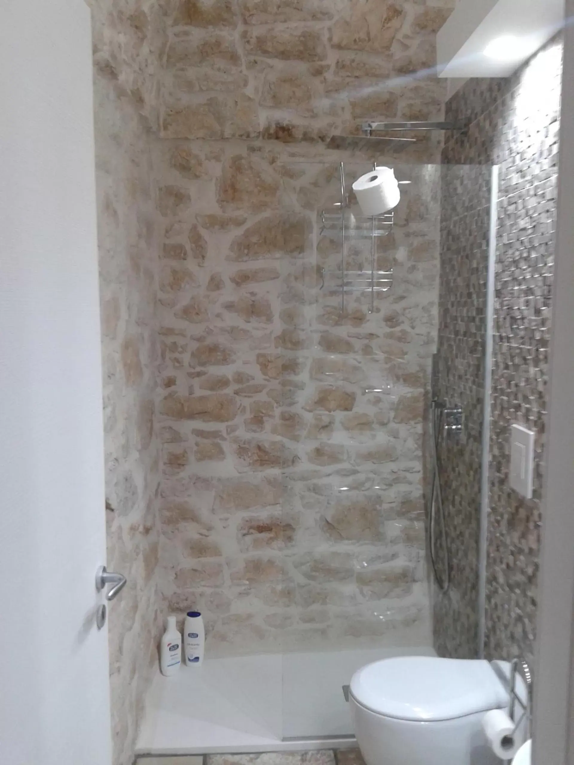 Shower, Bathroom in Lilla B&B