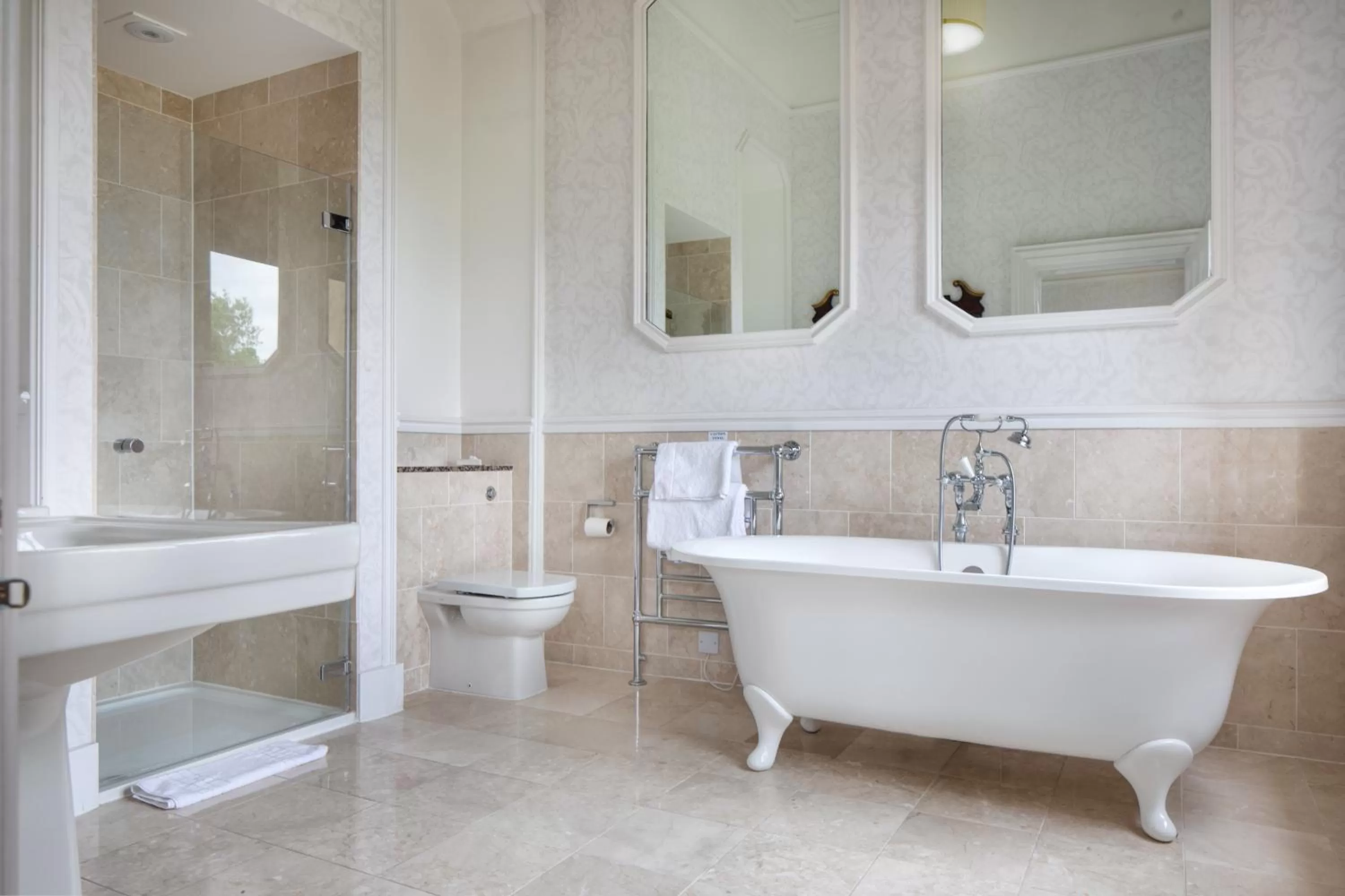 Shower in The Welcombe Golf & Spa Hotel