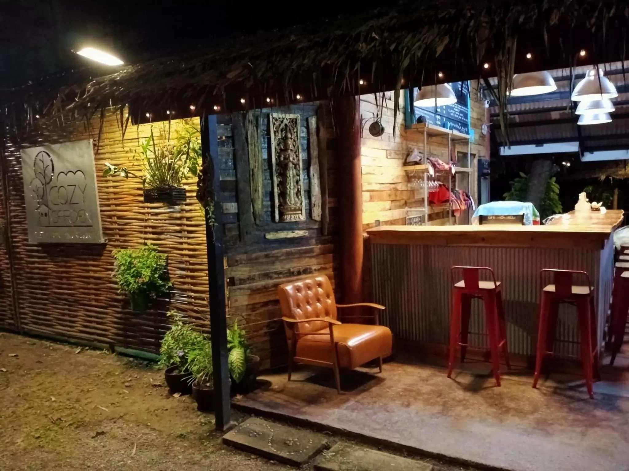 Restaurant/places to eat in Cozy Garden Resort