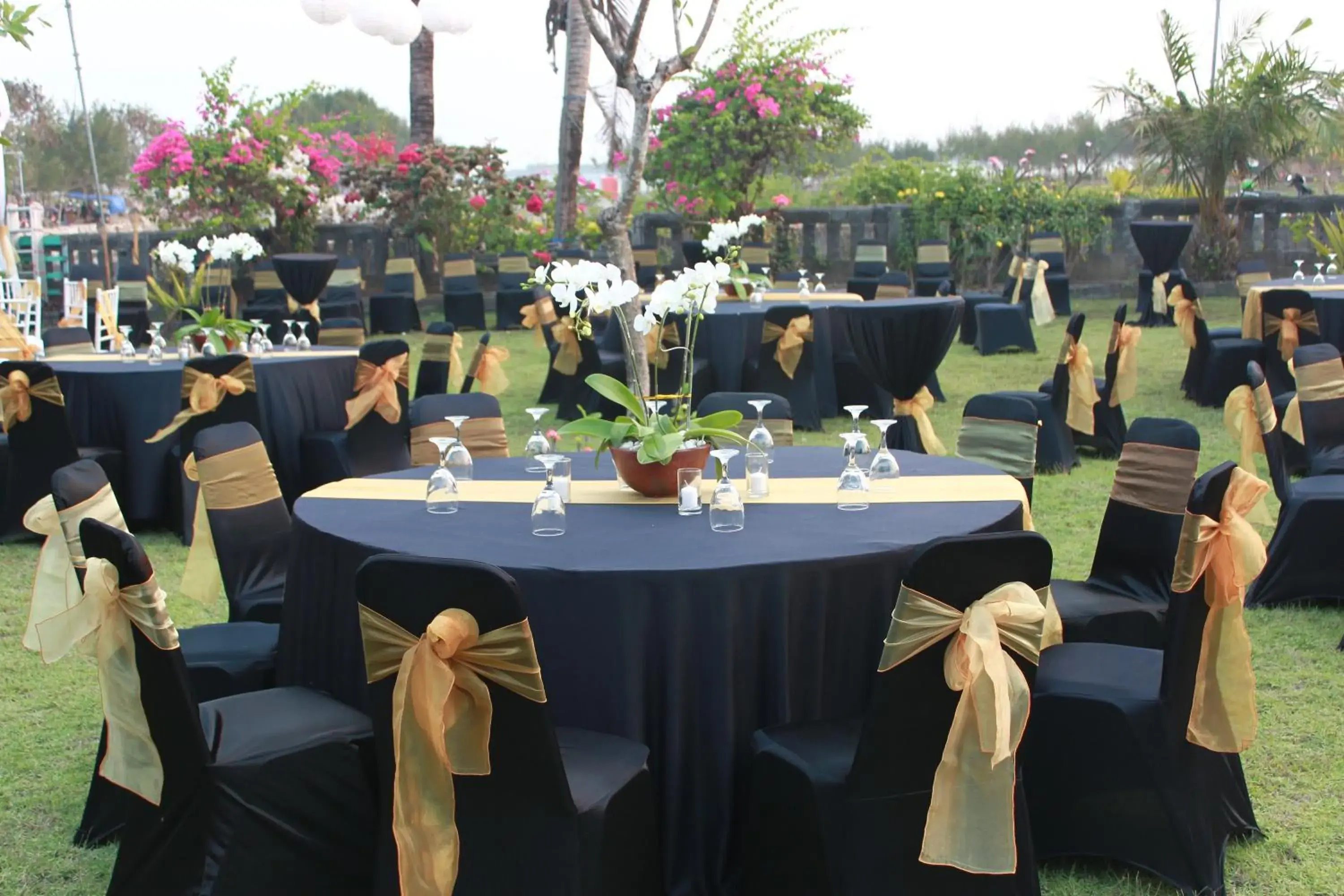 Garden, Banquet Facilities in Sanur Seaview Hotel