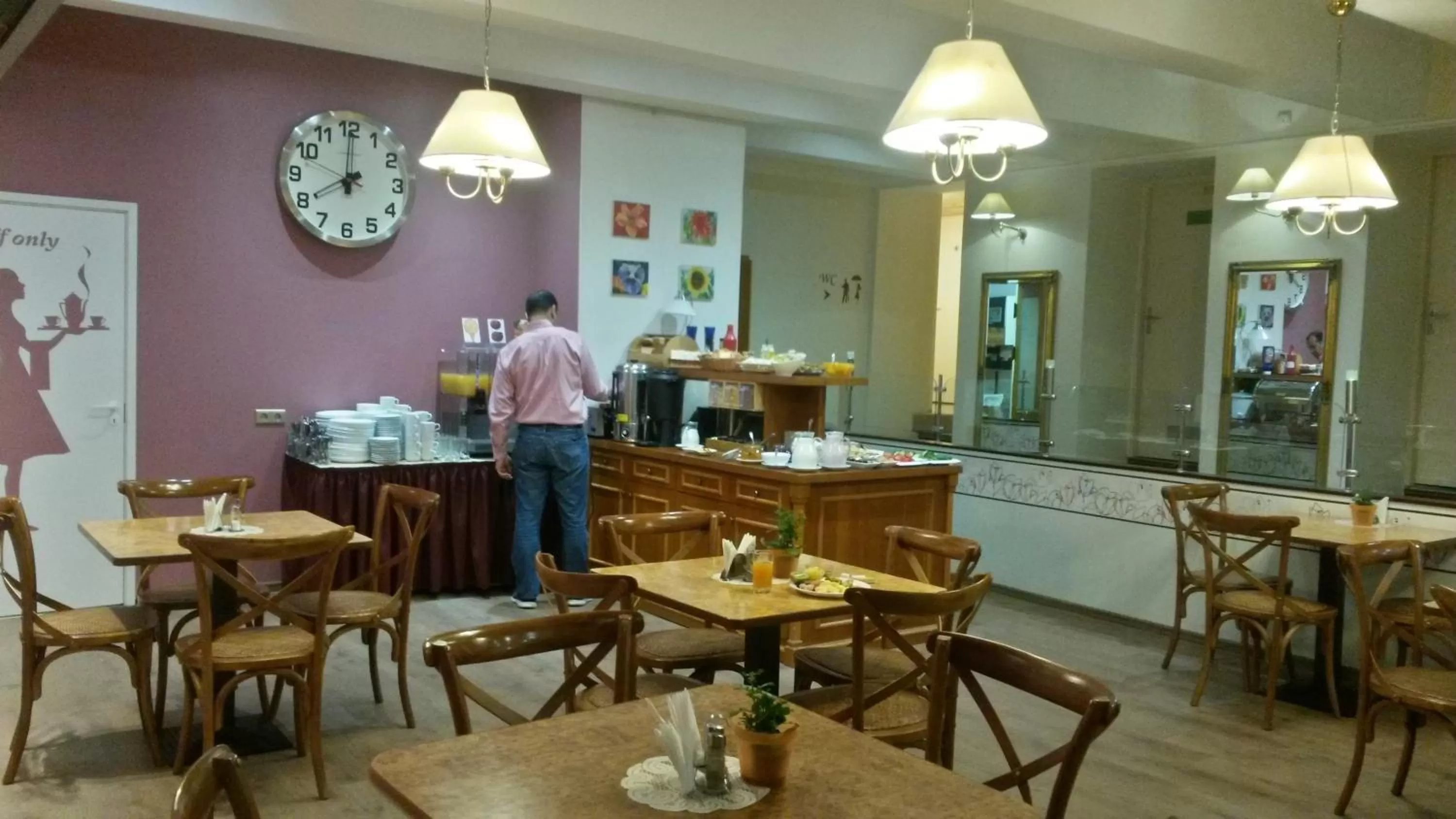 Restaurant/places to eat in A1 Hotel Riga City Center