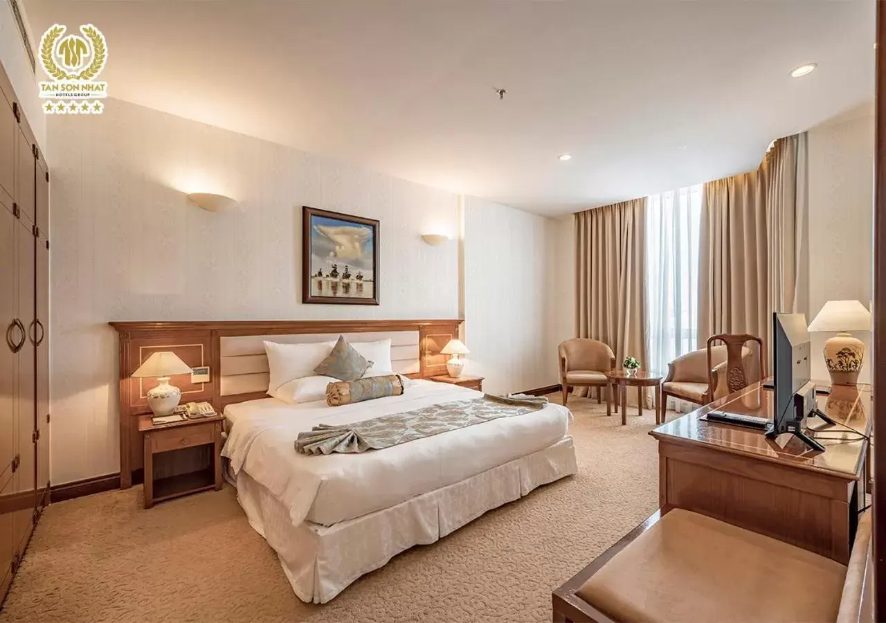 Bed in Tan Son Nhat Saigon Hotel Bed in Tan Son Nhat Saigon Hotel