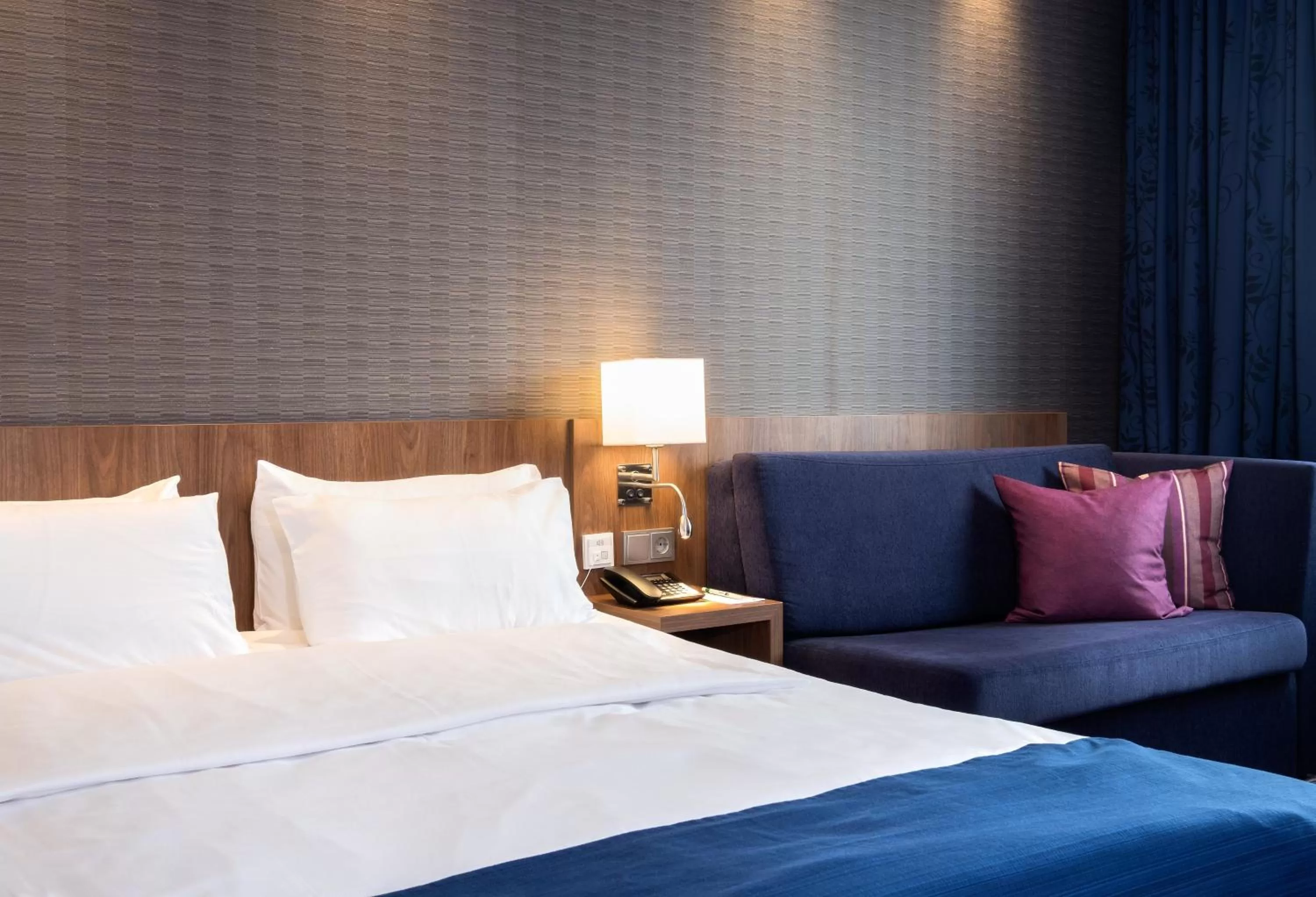 Photo of the whole room, Bed in Holiday Inn Express Friedrichshafen by IHG