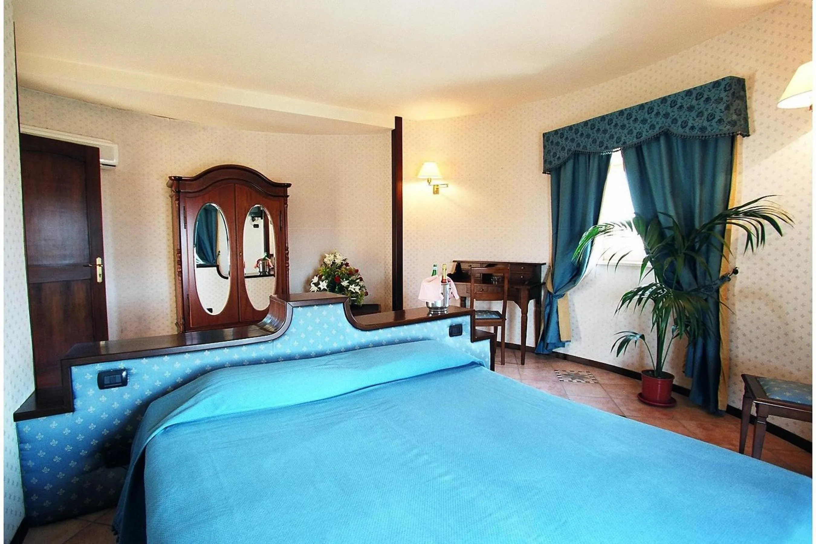 Bed in Hotel Tre Torri