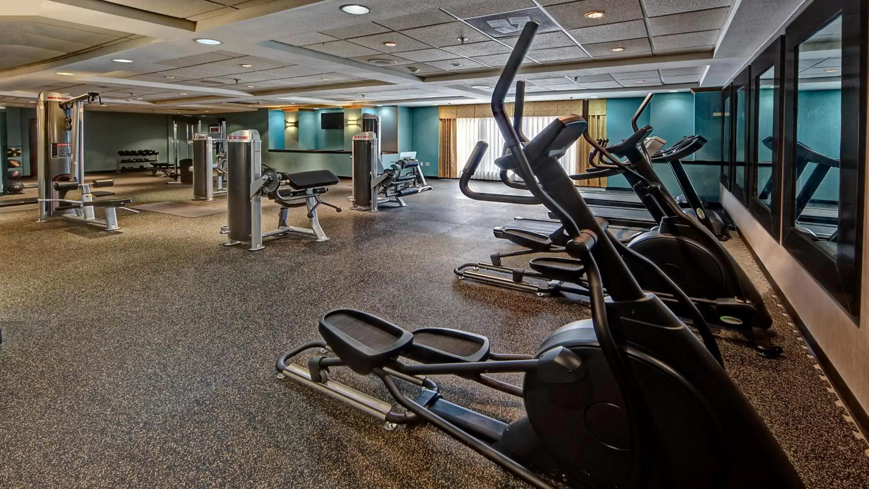 Spa and wellness centre/facilities, Fitness Center/Facilities in Clarion Hotel & Suites Conference Center Memphis Airport