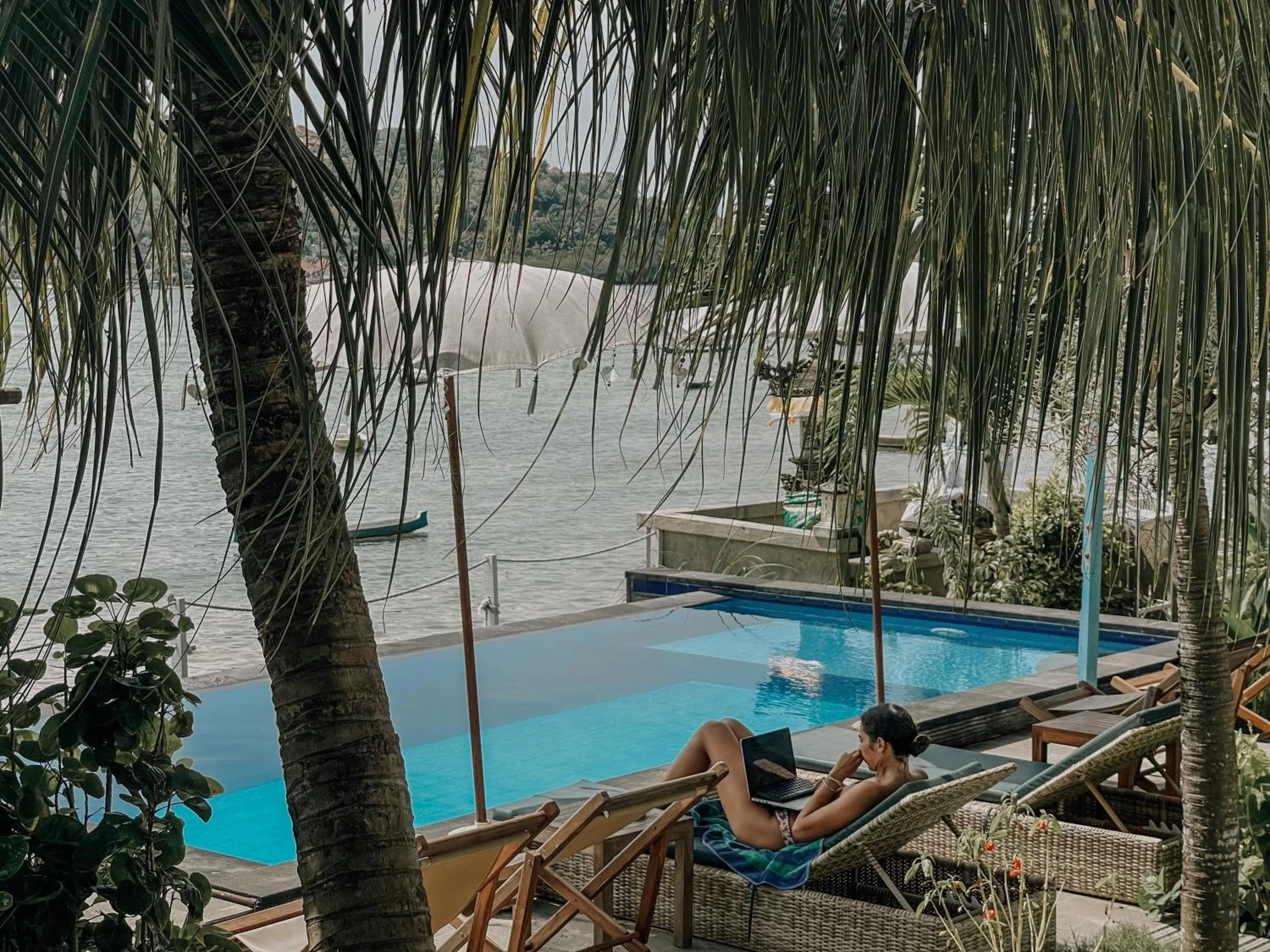 Garden view in Aurora Beach View