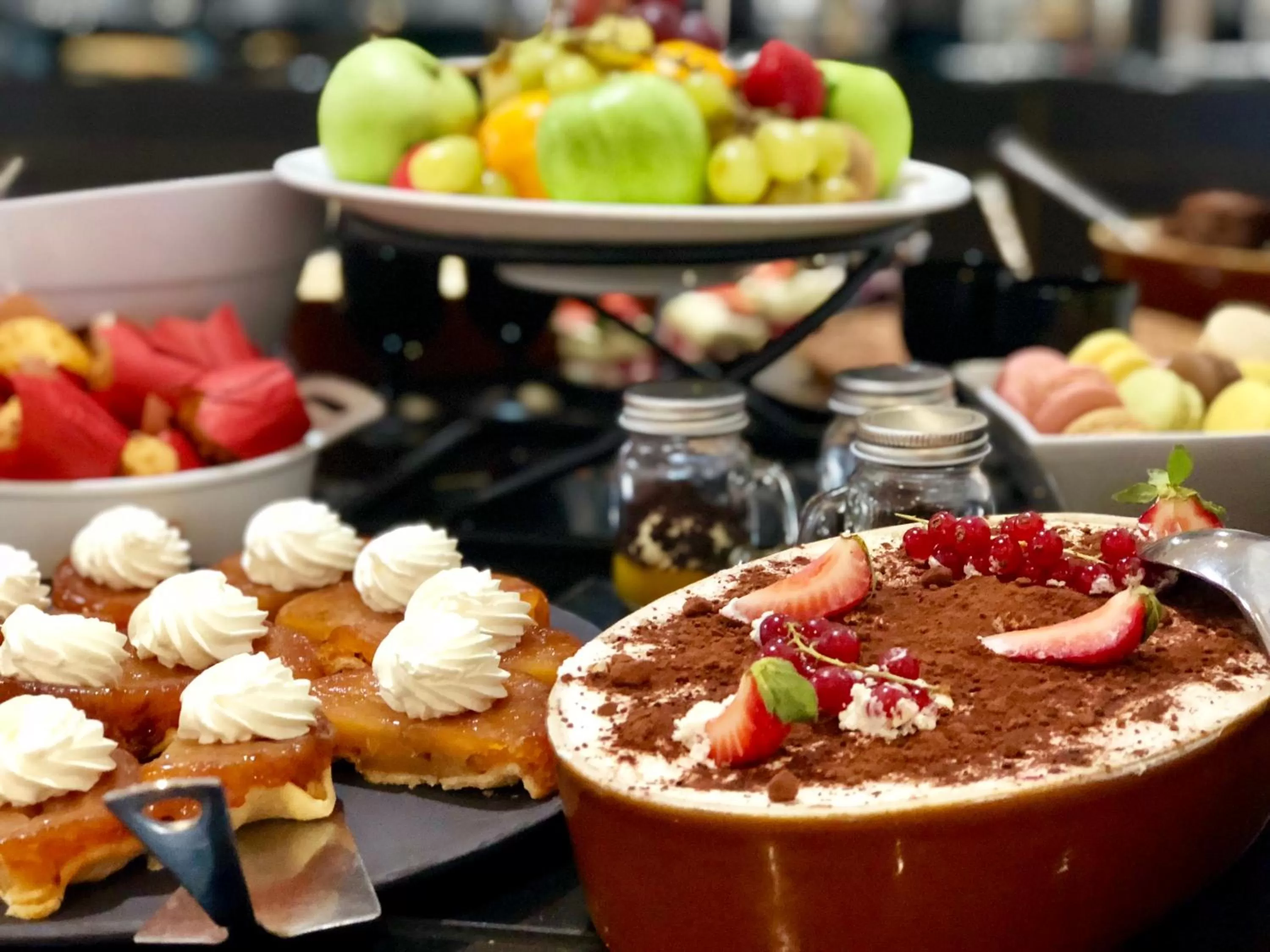 Food and drinks in Hotel Inn Paris CDG Airport