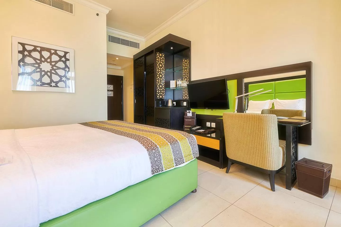 Bed in Bahi Ajman Palace Hotel