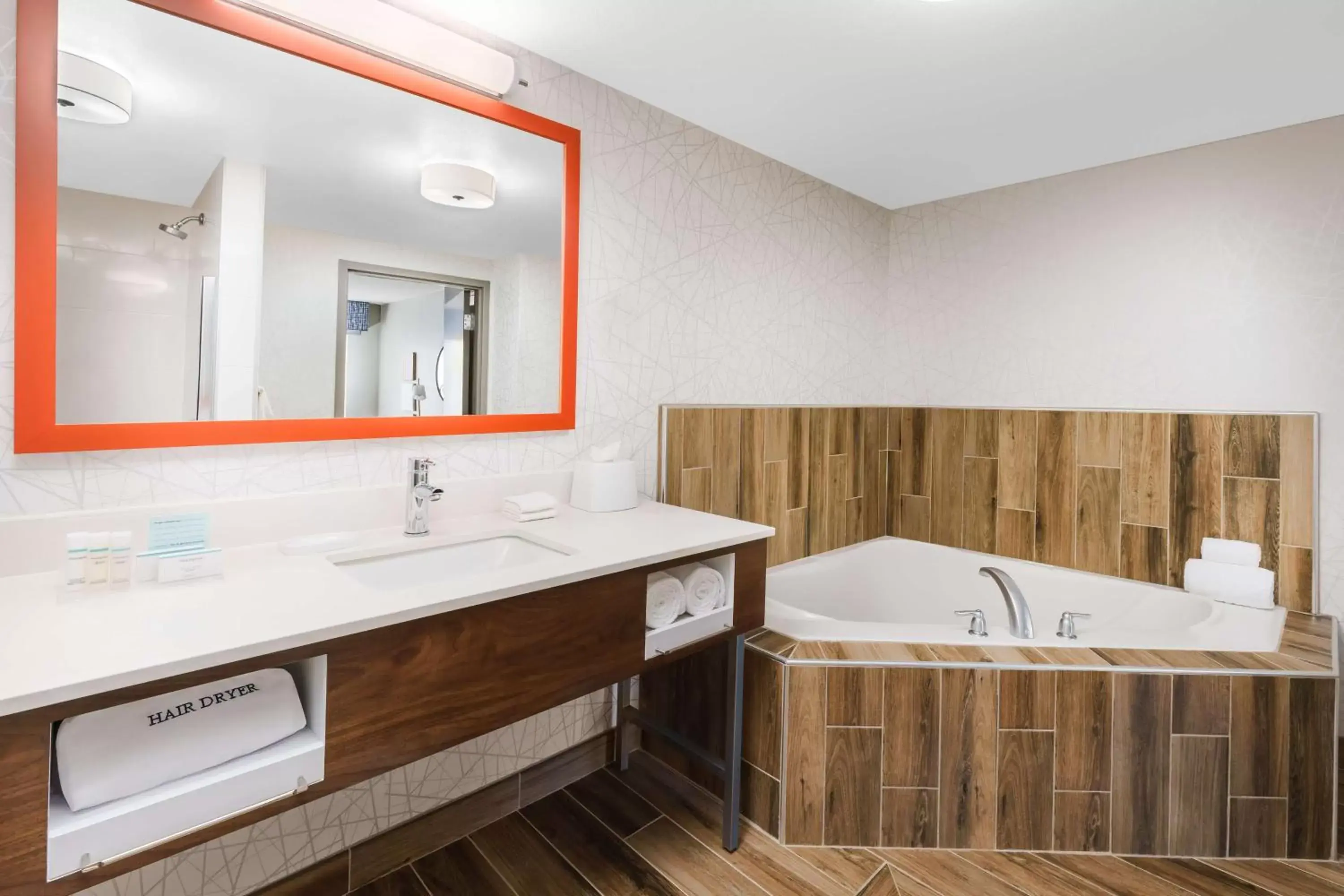 Bathroom in Hampton Inn & Suites Thousand Oaks