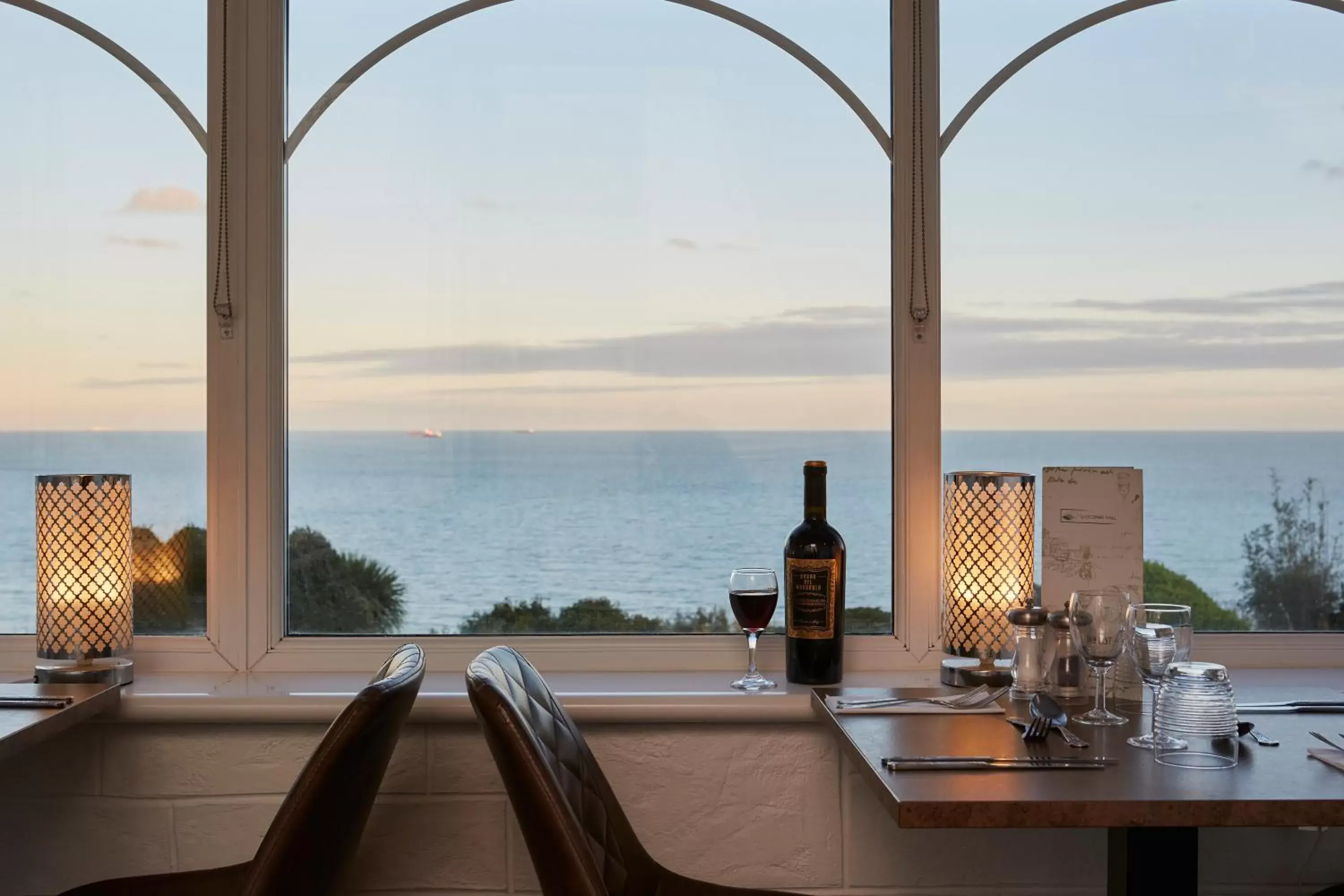 Restaurant/places to eat in Luccombe Hall Hotel