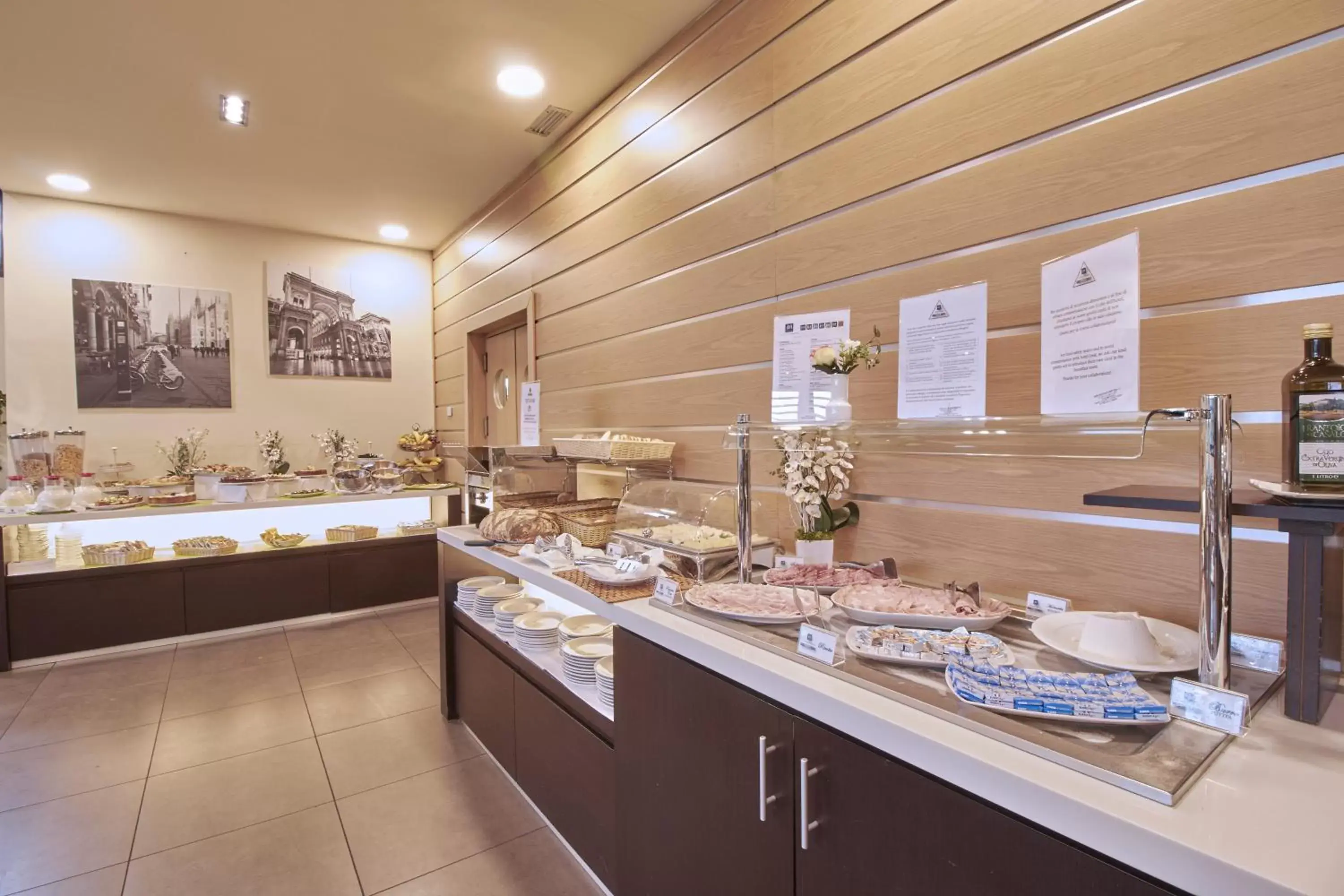 Food, Restaurant/Places to Eat in iH Hotels Milano Gioia