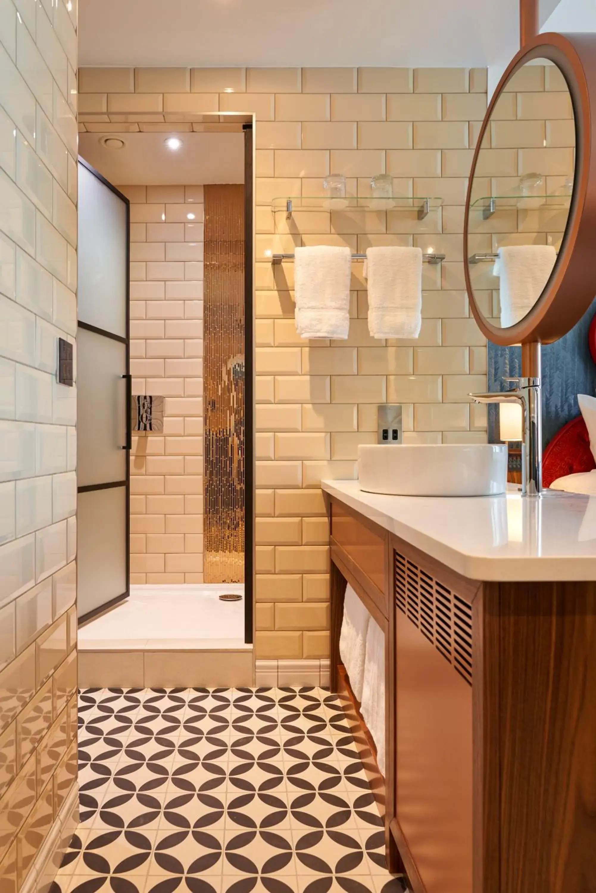 Shower, Bathroom in Hard Rock Hotel Dublin