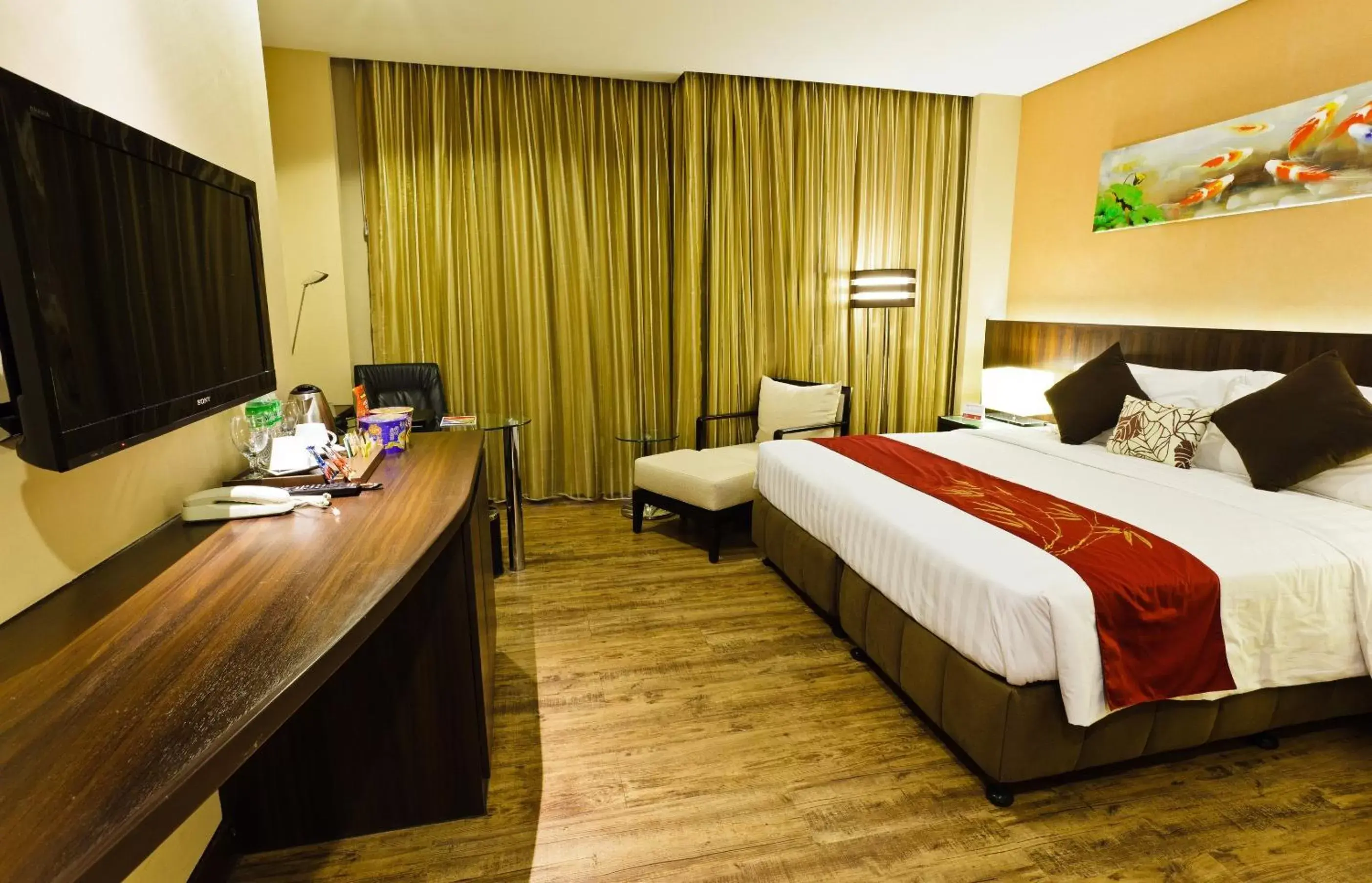 Bed in Ramada by Wyndham Manila Central