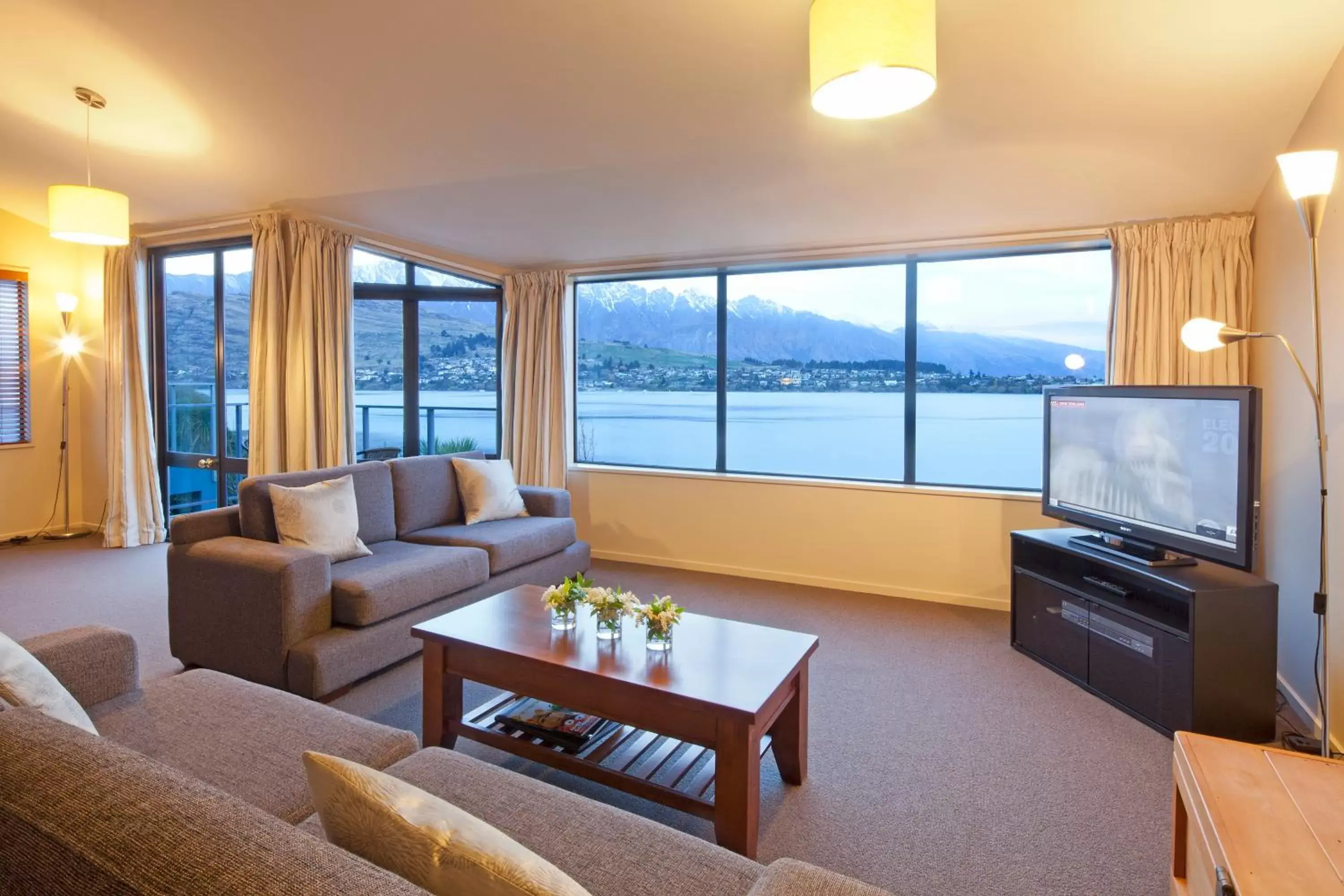 Living room, Seating Area in Apartments at Spinnaker Bay