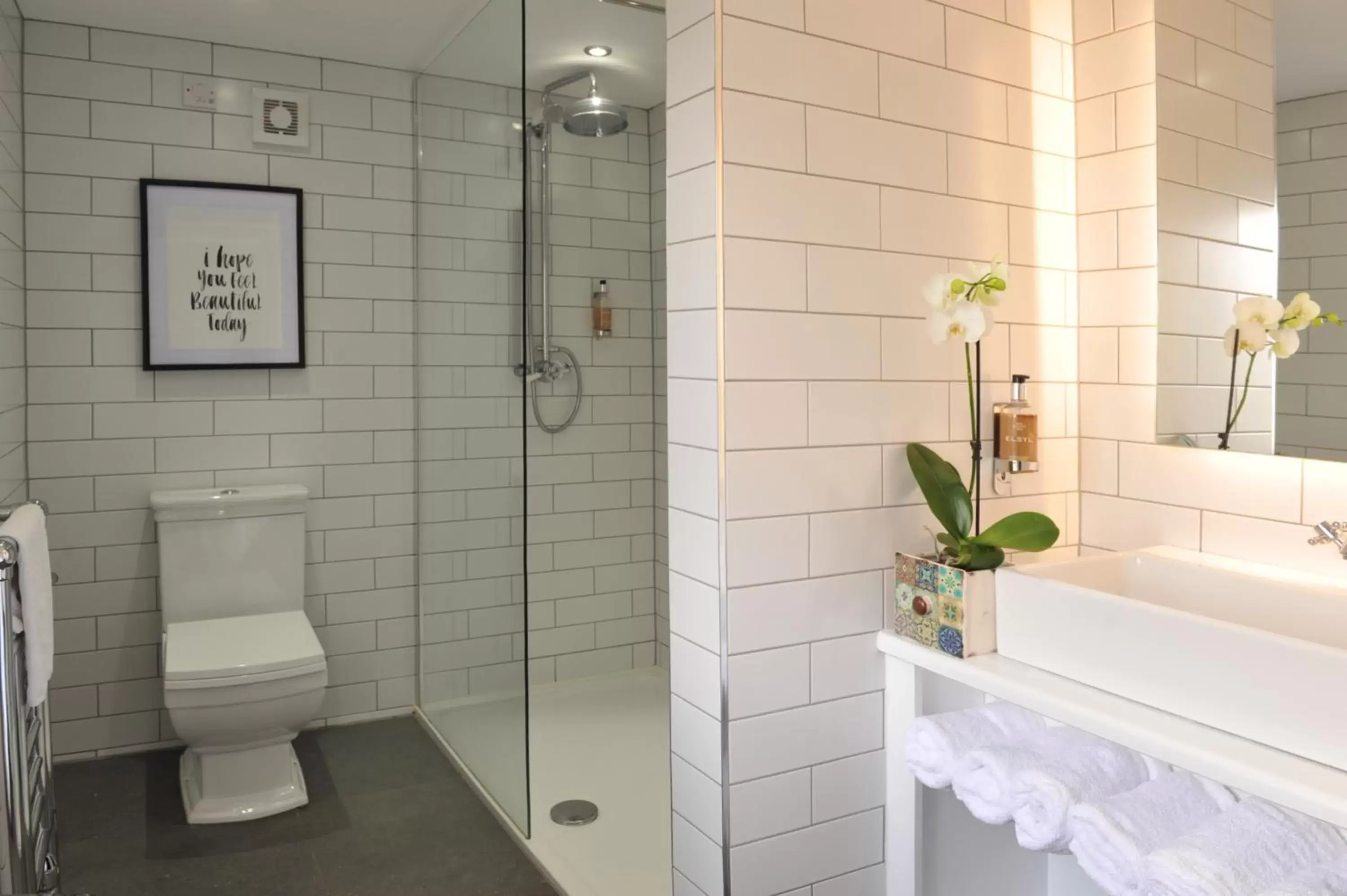 Bathroom in The Gateway Lodge