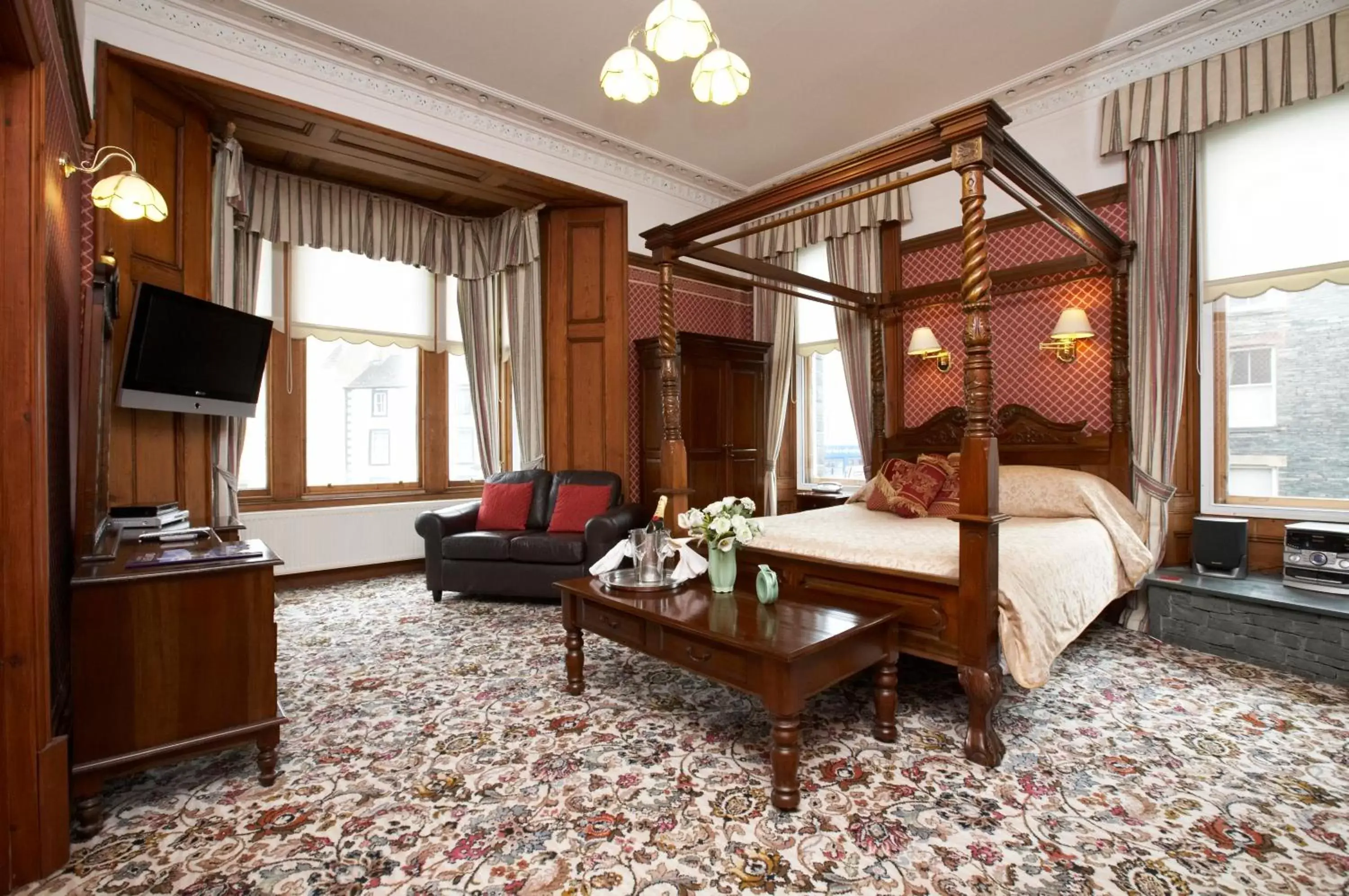 Bed in Keswick Park Hotel