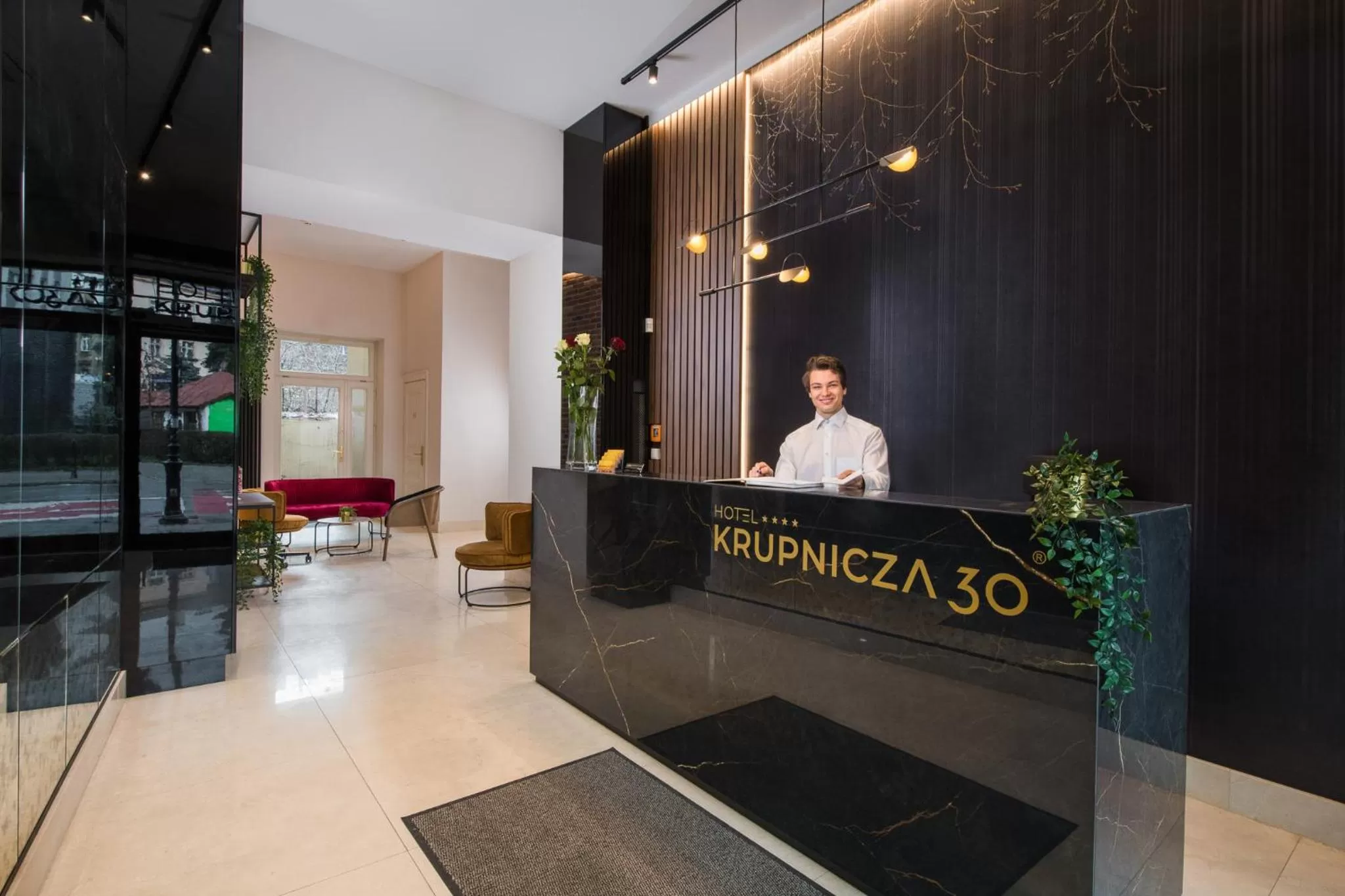 Property building in Hotel Krupnicza 30