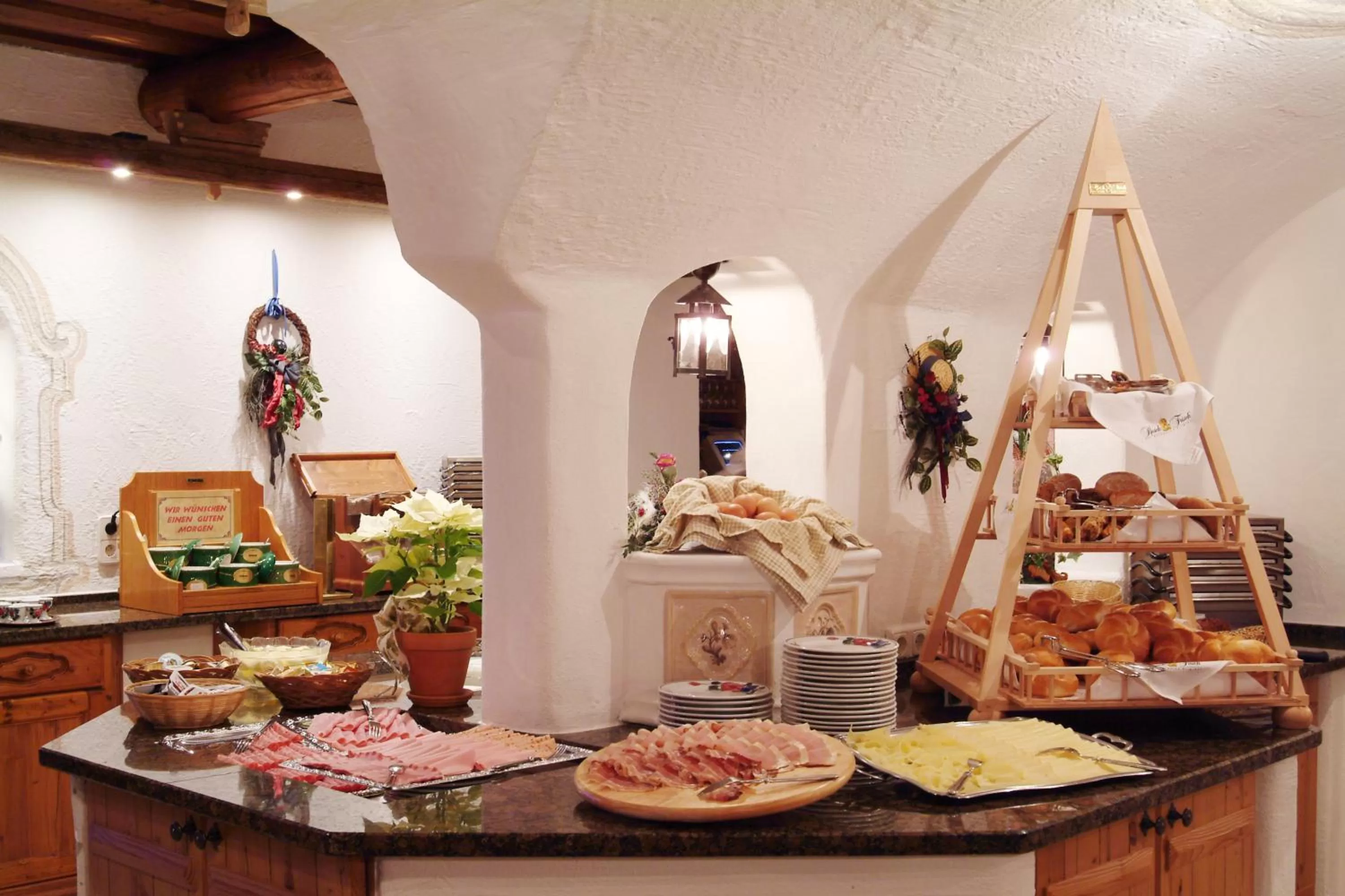 Restaurant/places to eat in Berghotel Hauserbauer