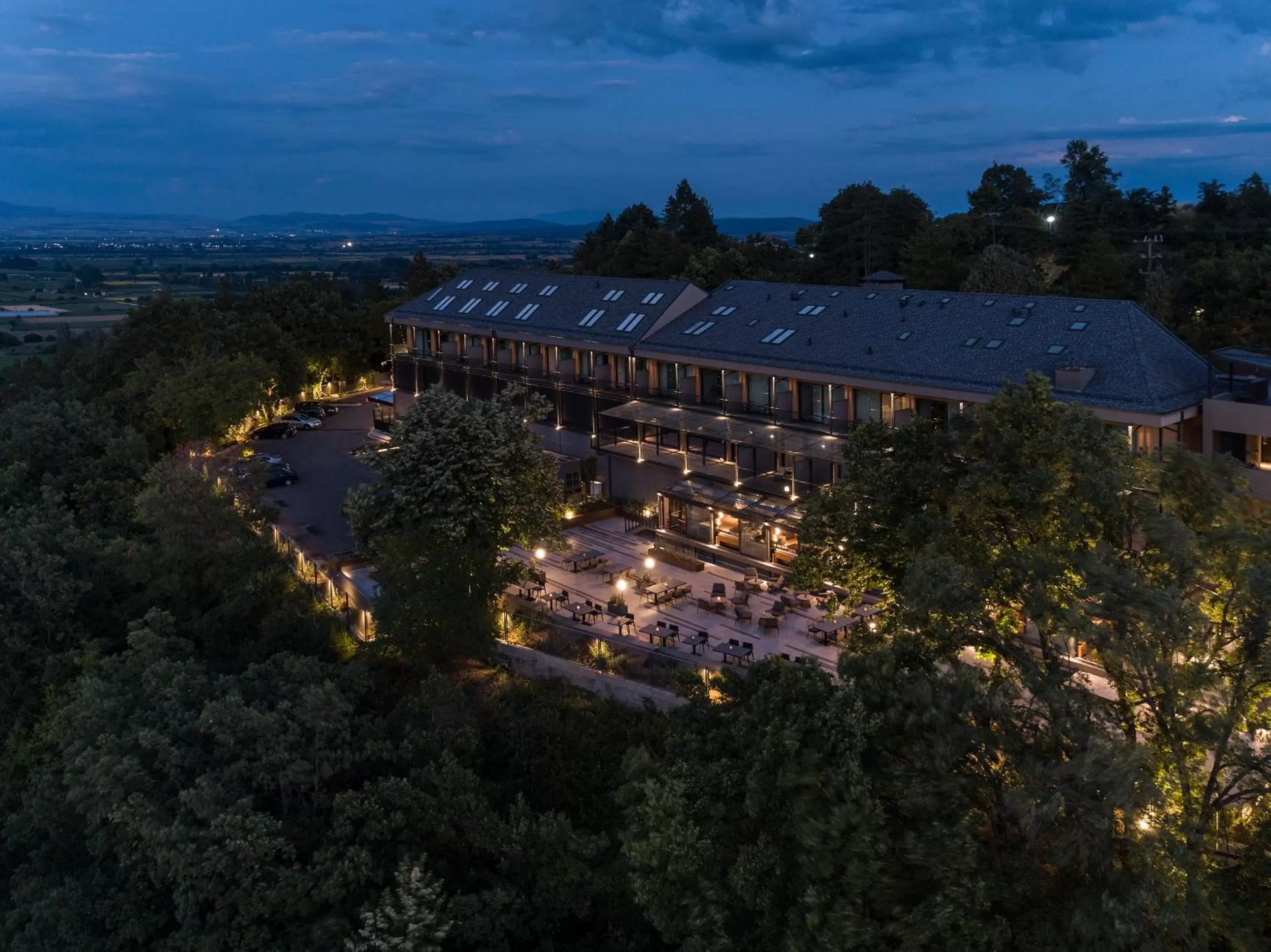 Property building, Bird's-eye View in The Lynx Mountain Resort