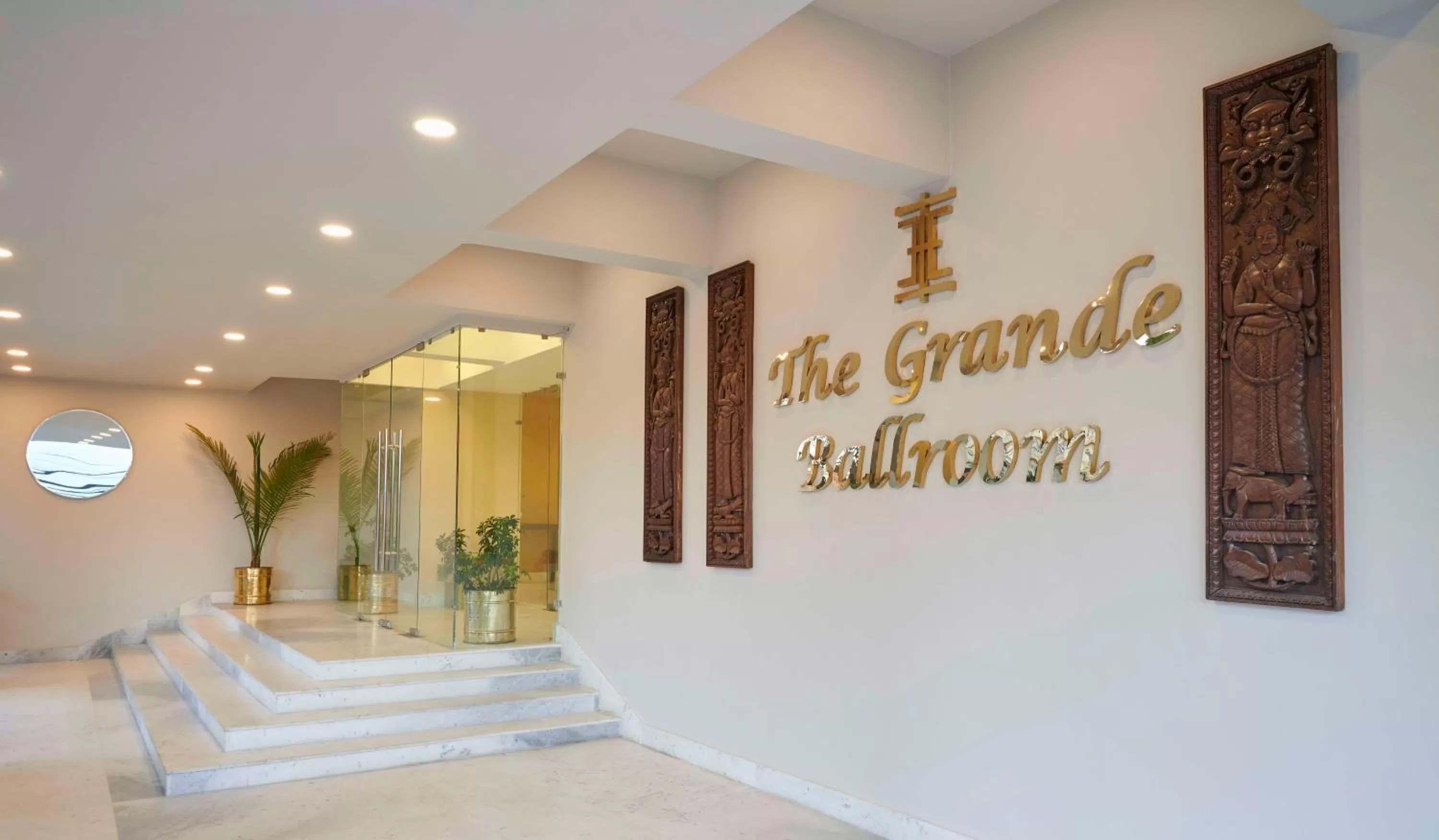 Banquet/Function facilities in The Everest Hotel