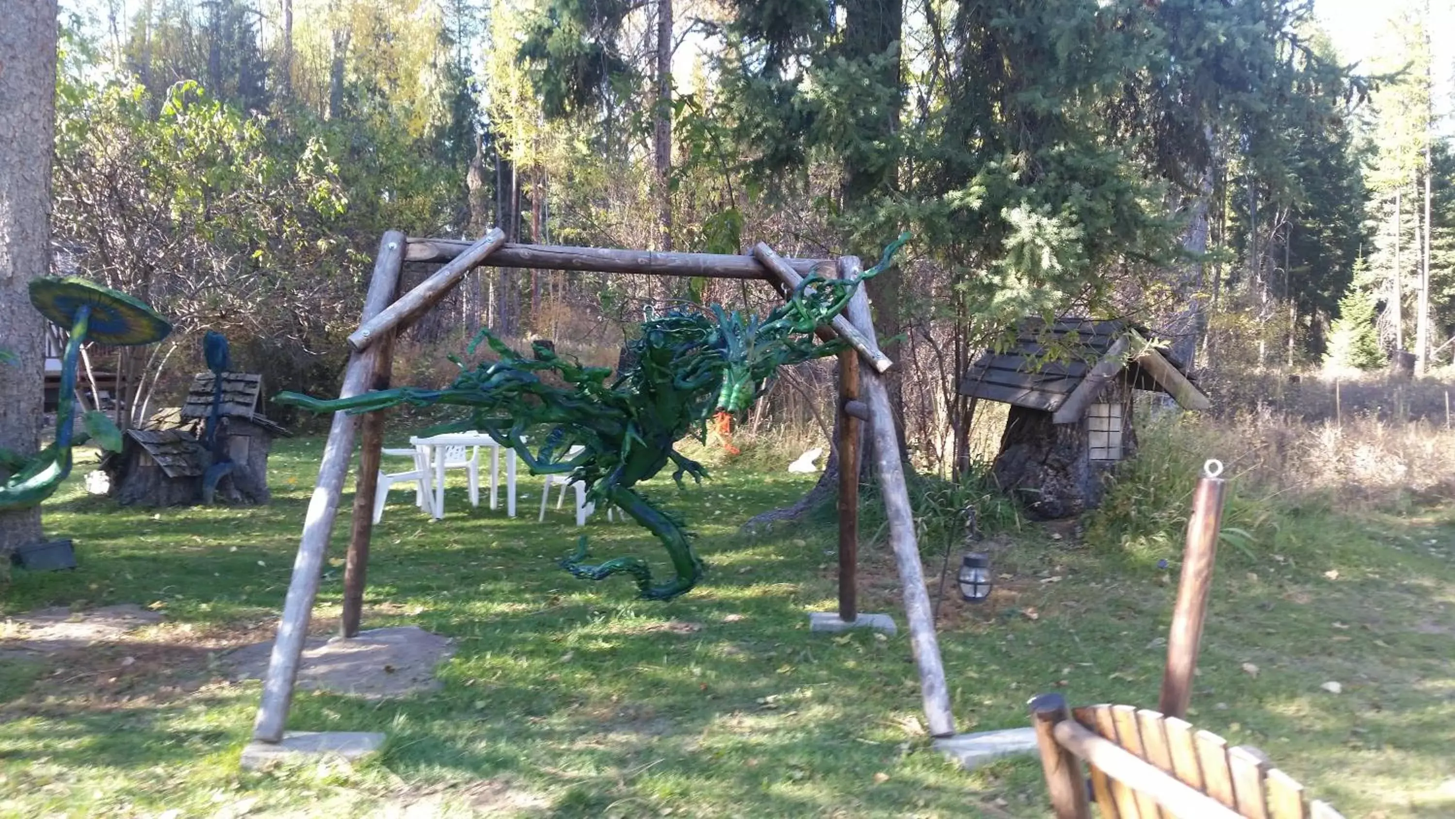 Garden in Little River Motel Saint Regis