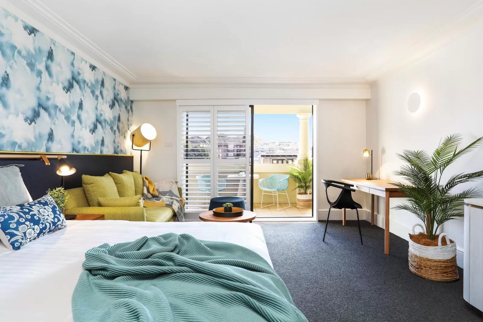 Photo of the whole room, Bed in Coogee Bay Boutique Hotel