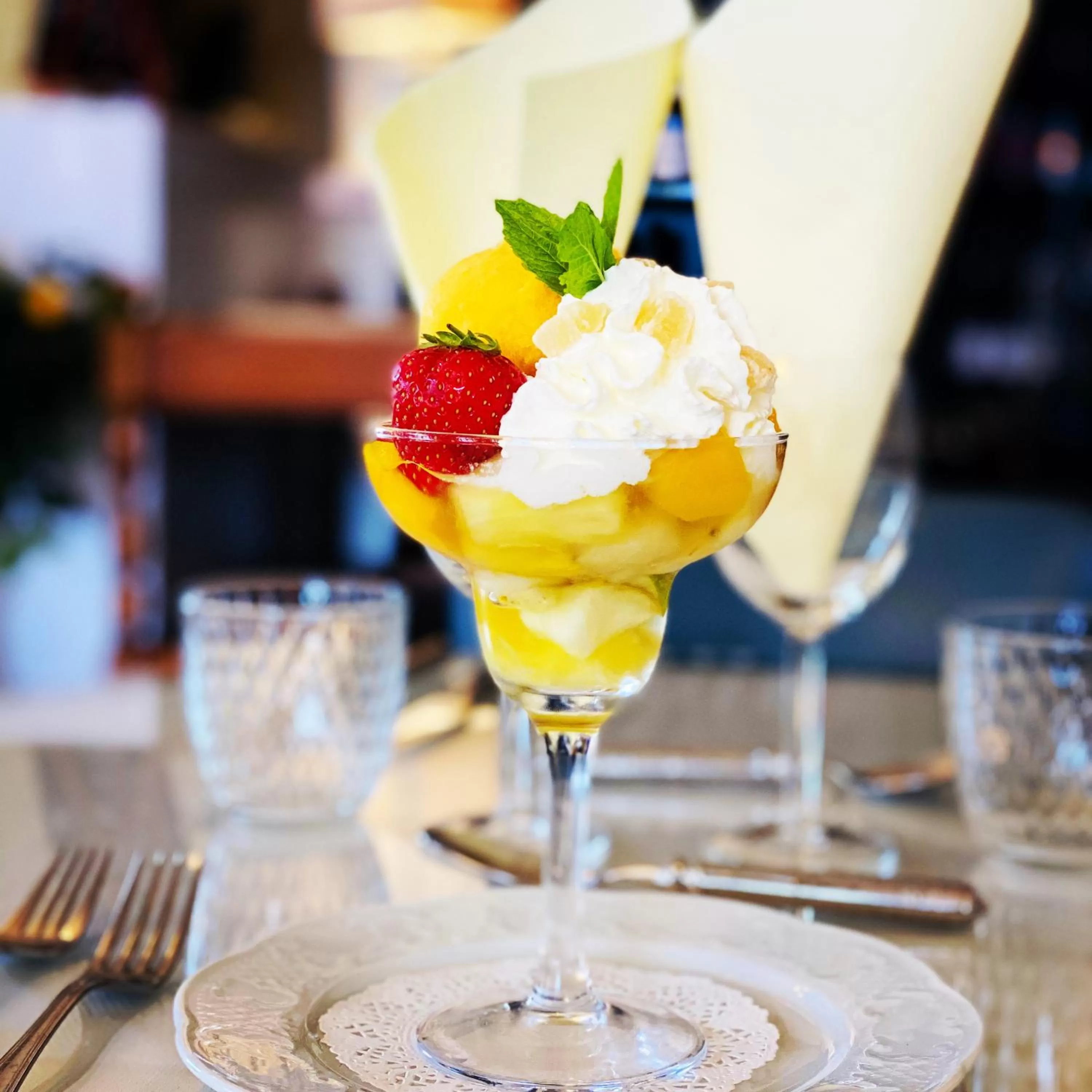 Restaurant/places to eat in Le Cheval Blanc