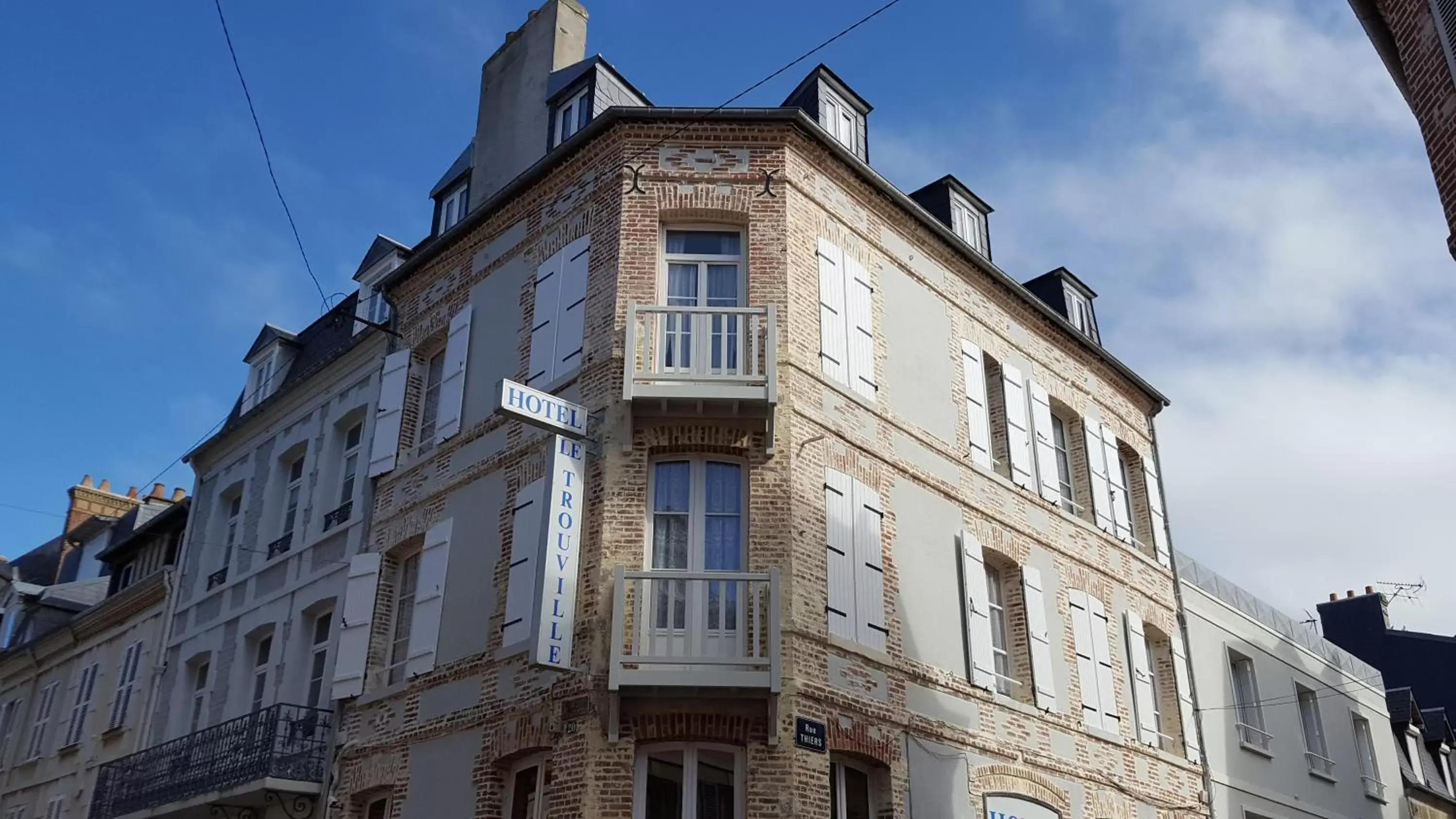 Property Building in Hotel Le Trouville