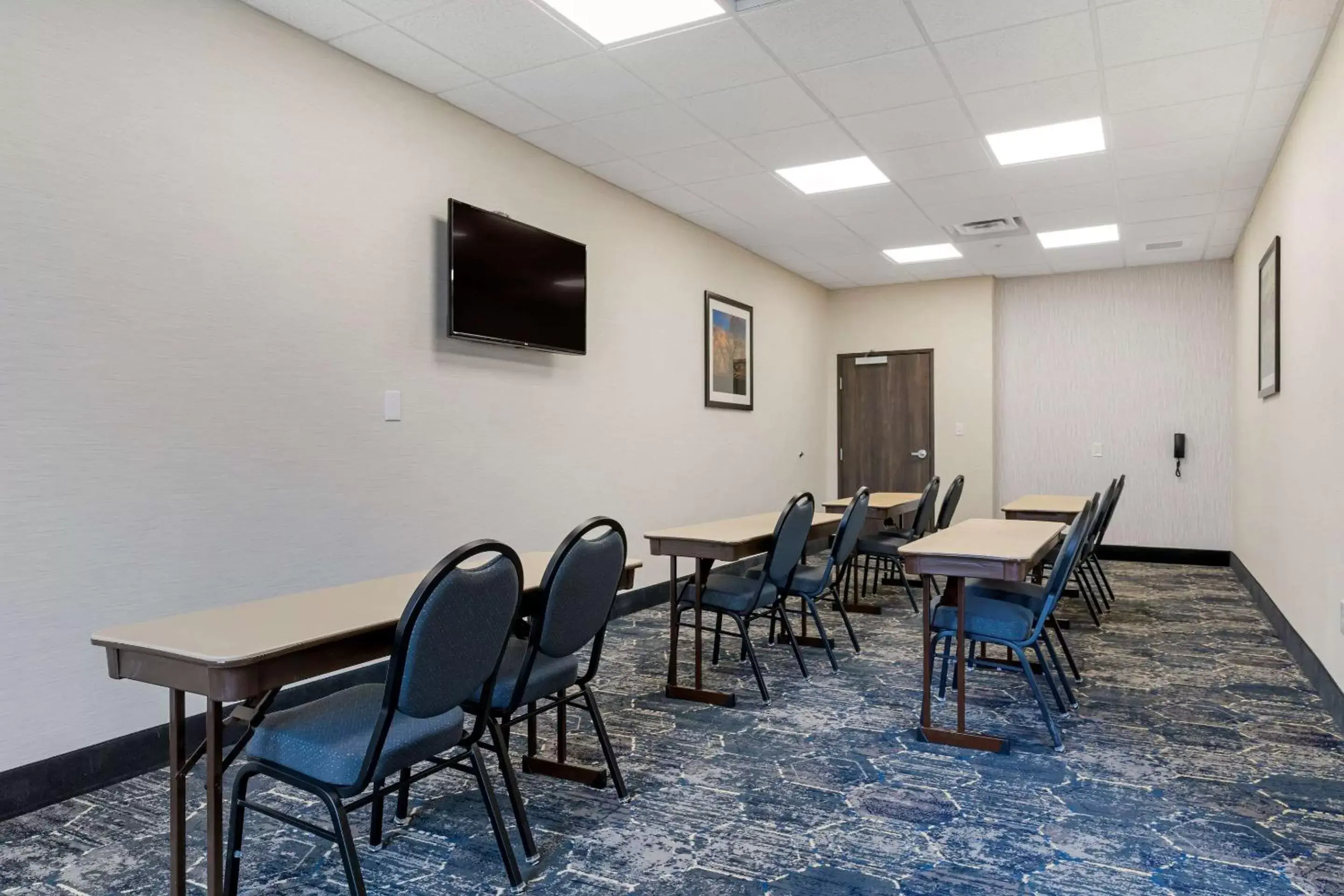 Meeting/conference room in Comfort Suites