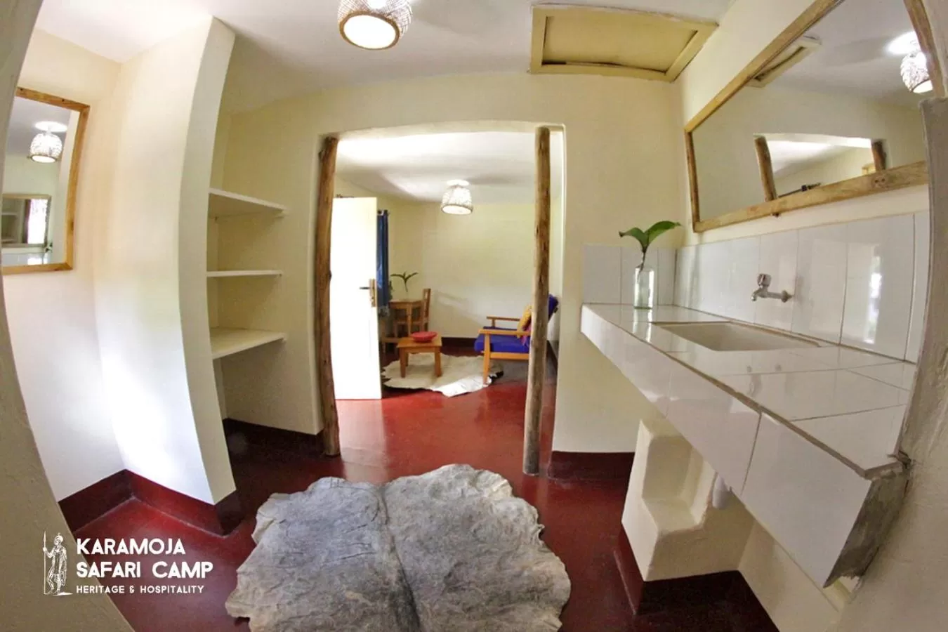 Kitchen or kitchenette in Kara-Tunga Safari Camp