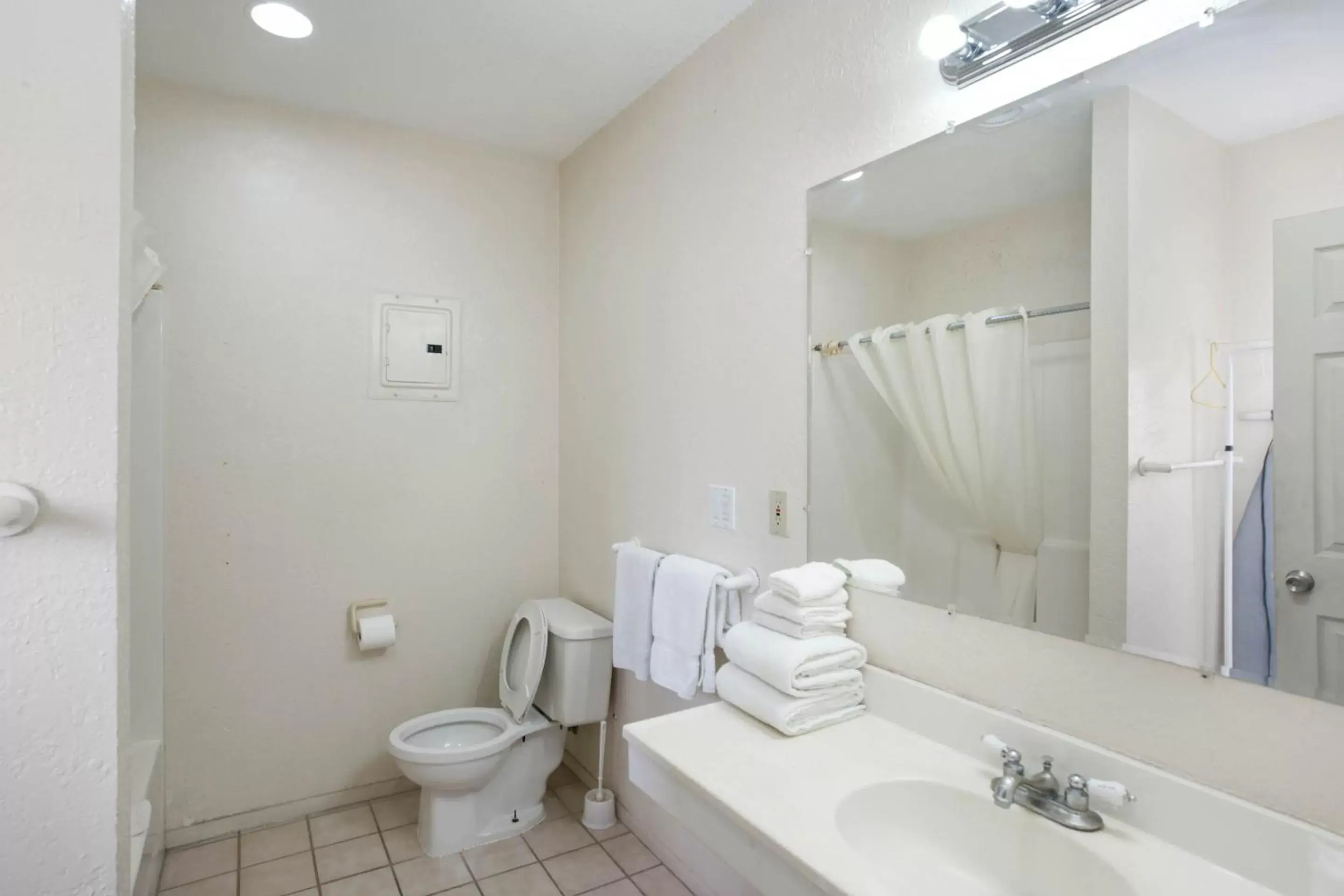 Bathroom in OYO Hotel Yuma AZ - I-8 US-95