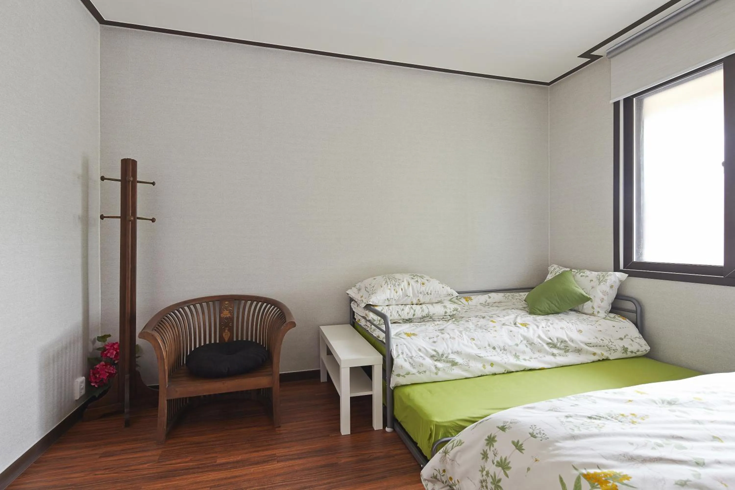 Bedroom, Bed in Jiwoljang Guesthouse