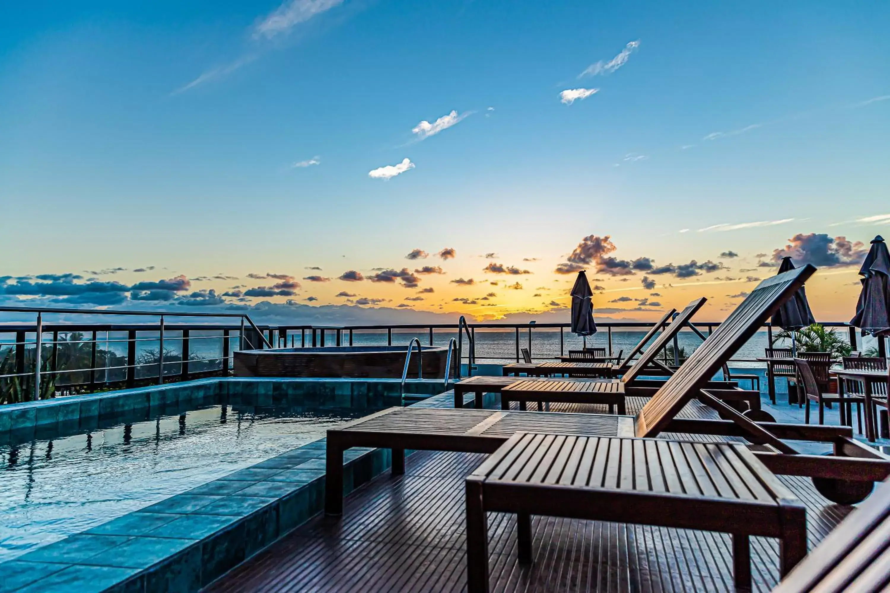 Bird's eye view, Swimming Pool in Atlântico Praia Hotel