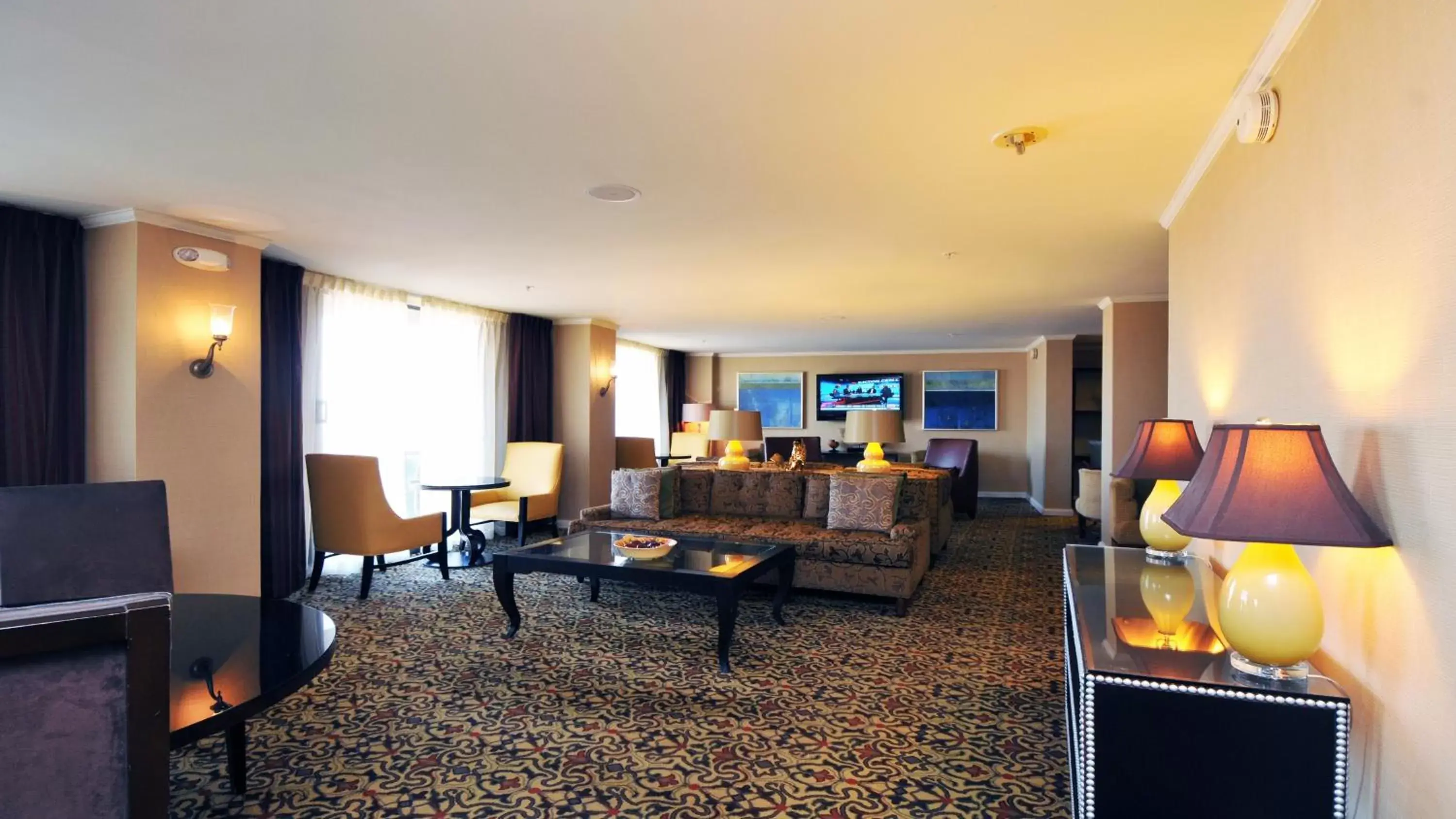 Other, Seating Area in InterContinental Kansas City at the Plaza, an IHG Hotel