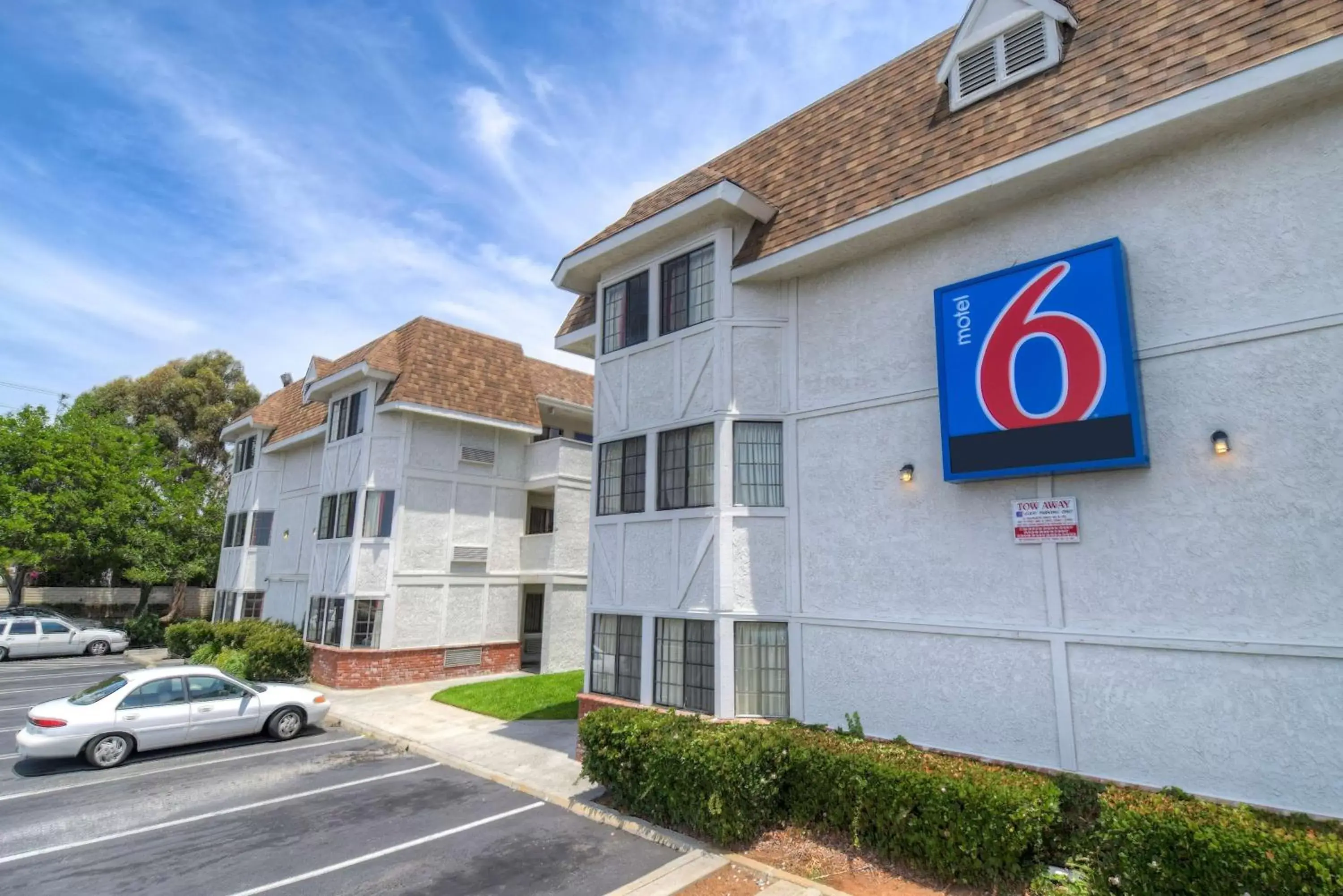 Property Building in Motel 6-Chula Vista, CA - San Diego