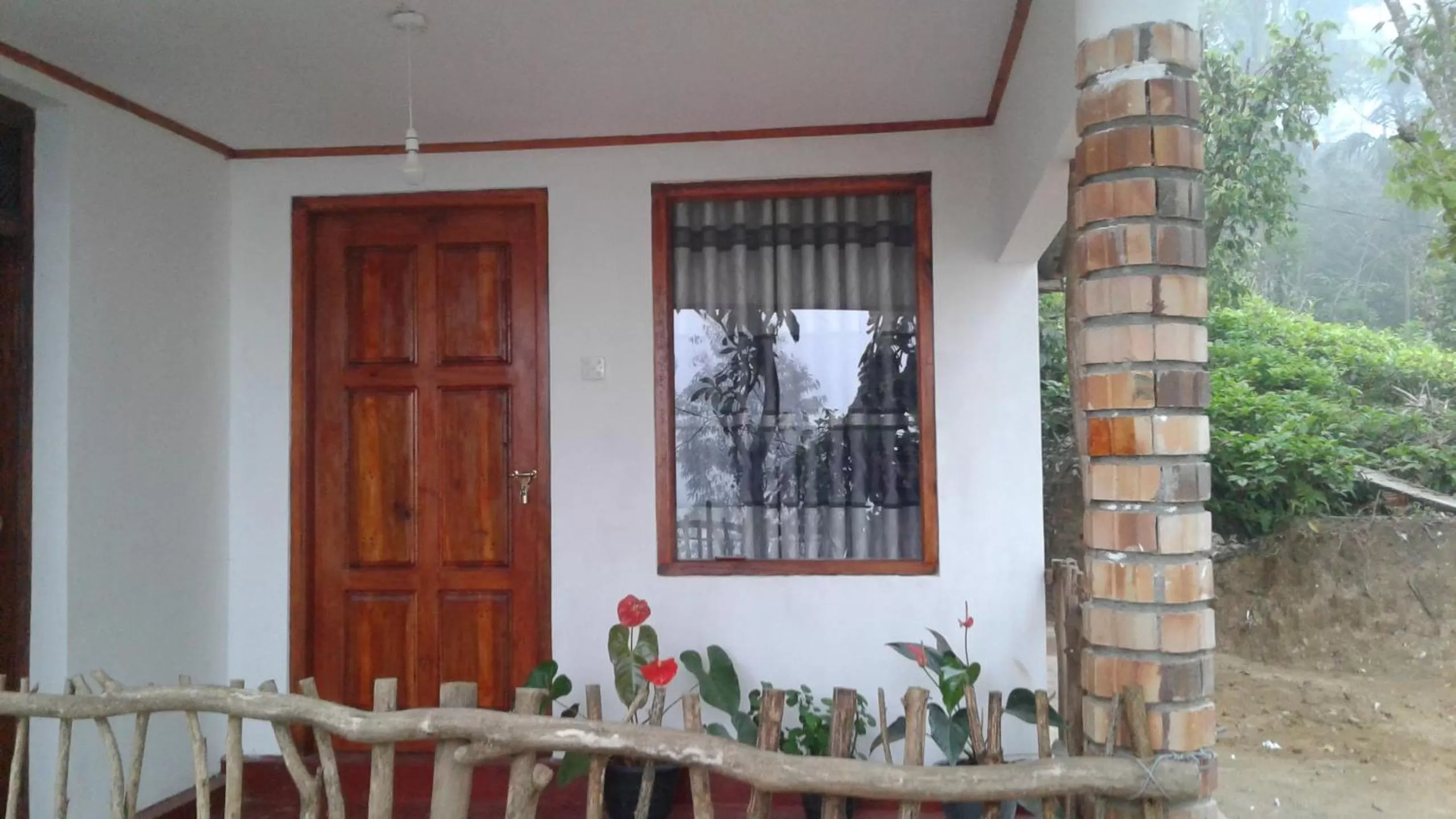 Facade/entrance in Malithis lodge