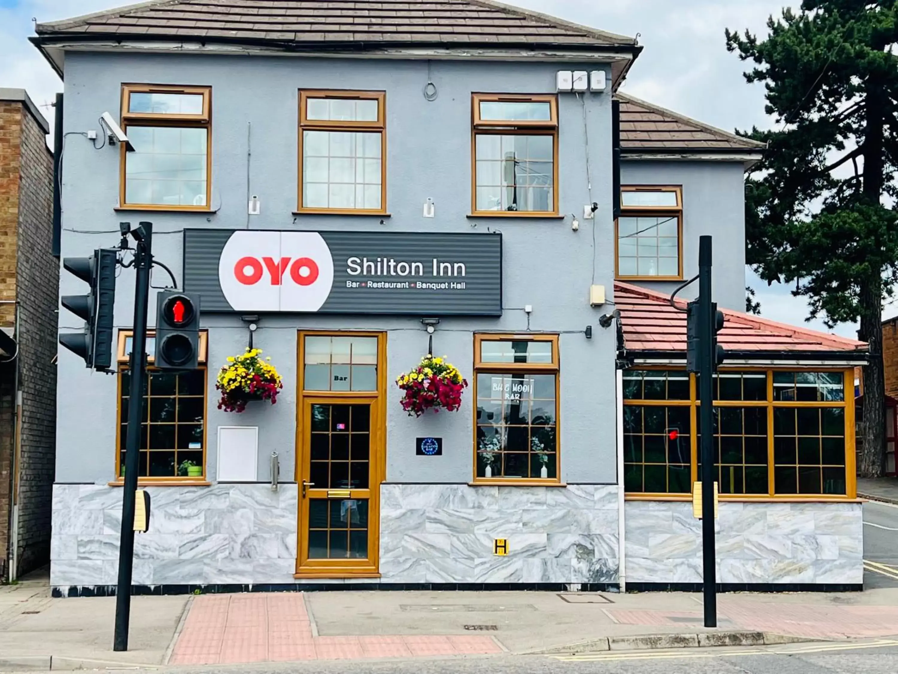 Property Building in OYO Shilton Inn