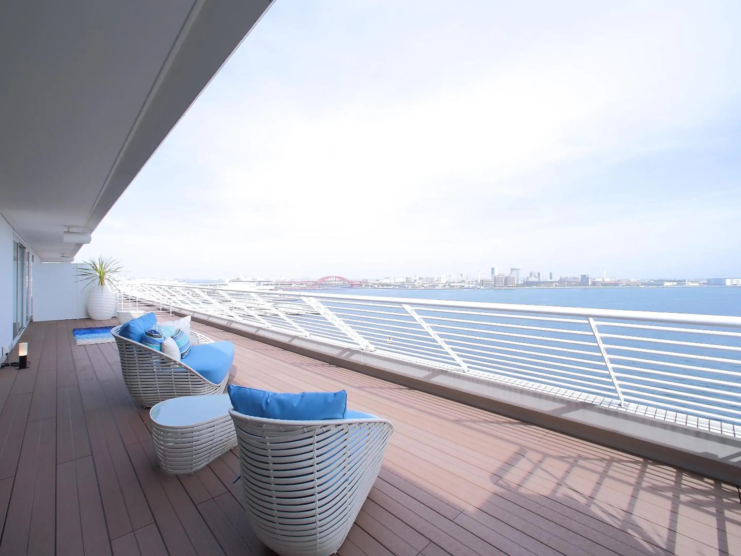 Balcony/Terrace, Patio/Outdoor Area in Kobe Meriken Park Oriental Hotel