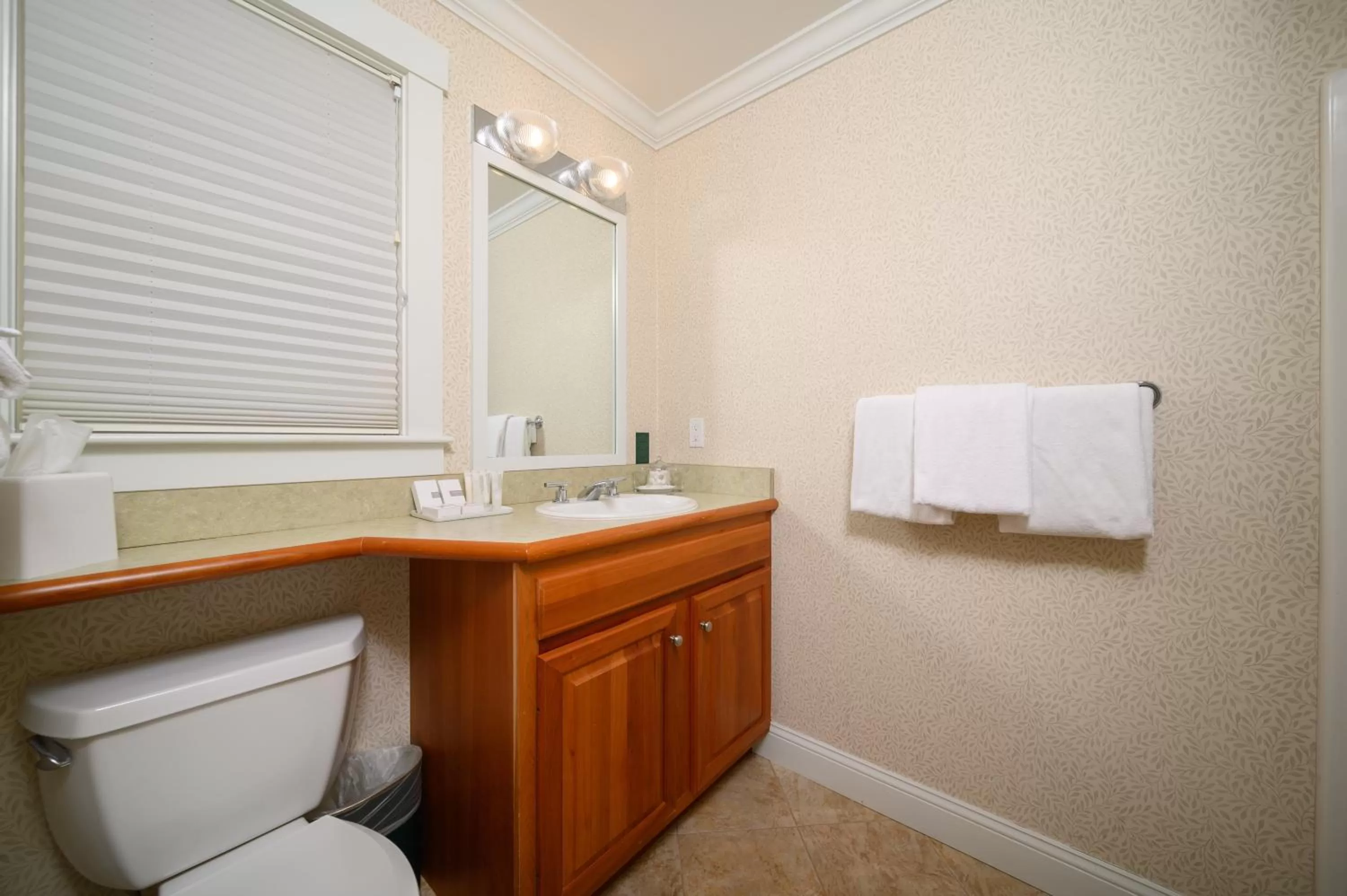 Bathroom in Stoweflake Mountain Resort & Spa