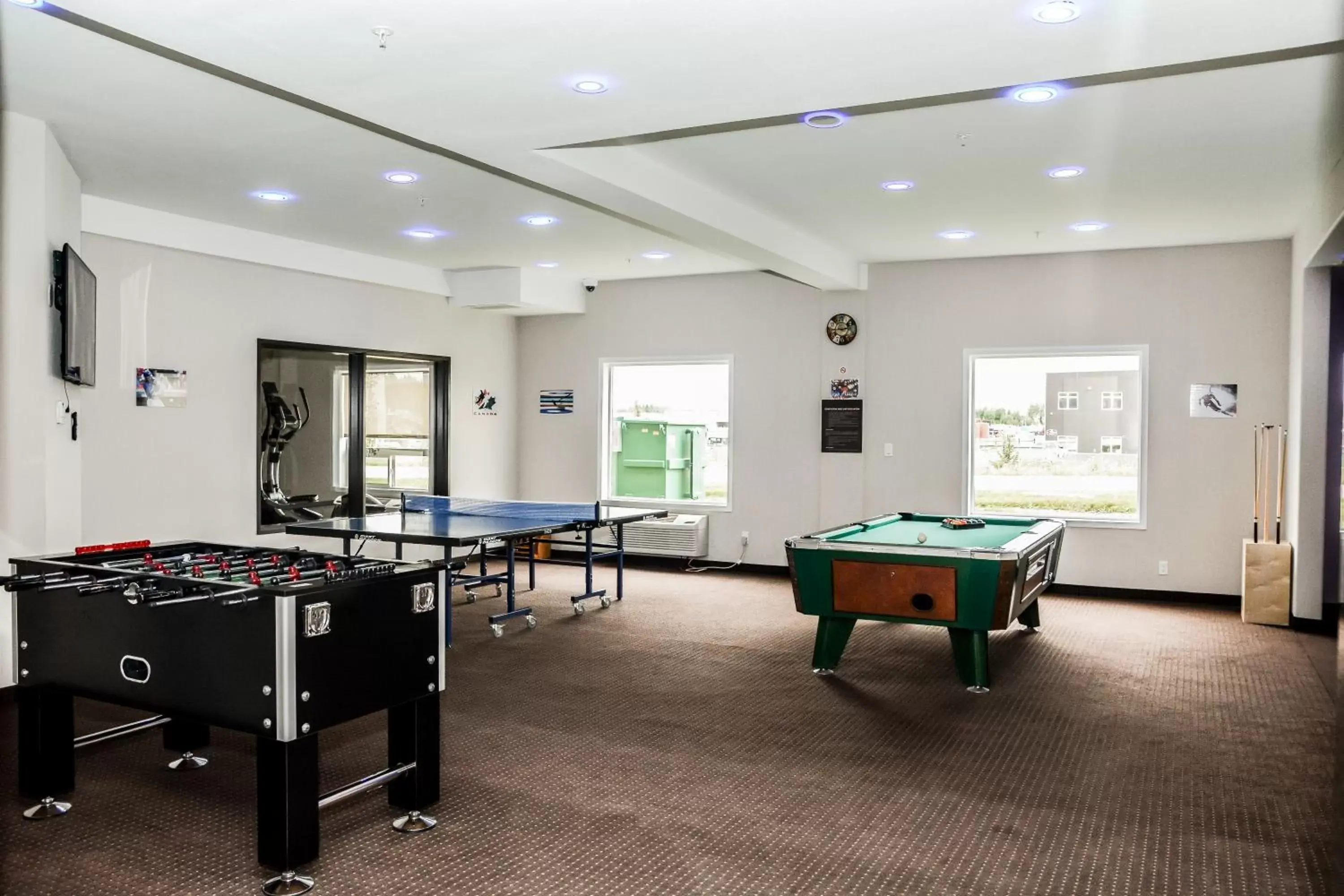 Billiard, Billiards in Comfort Inn & Suites